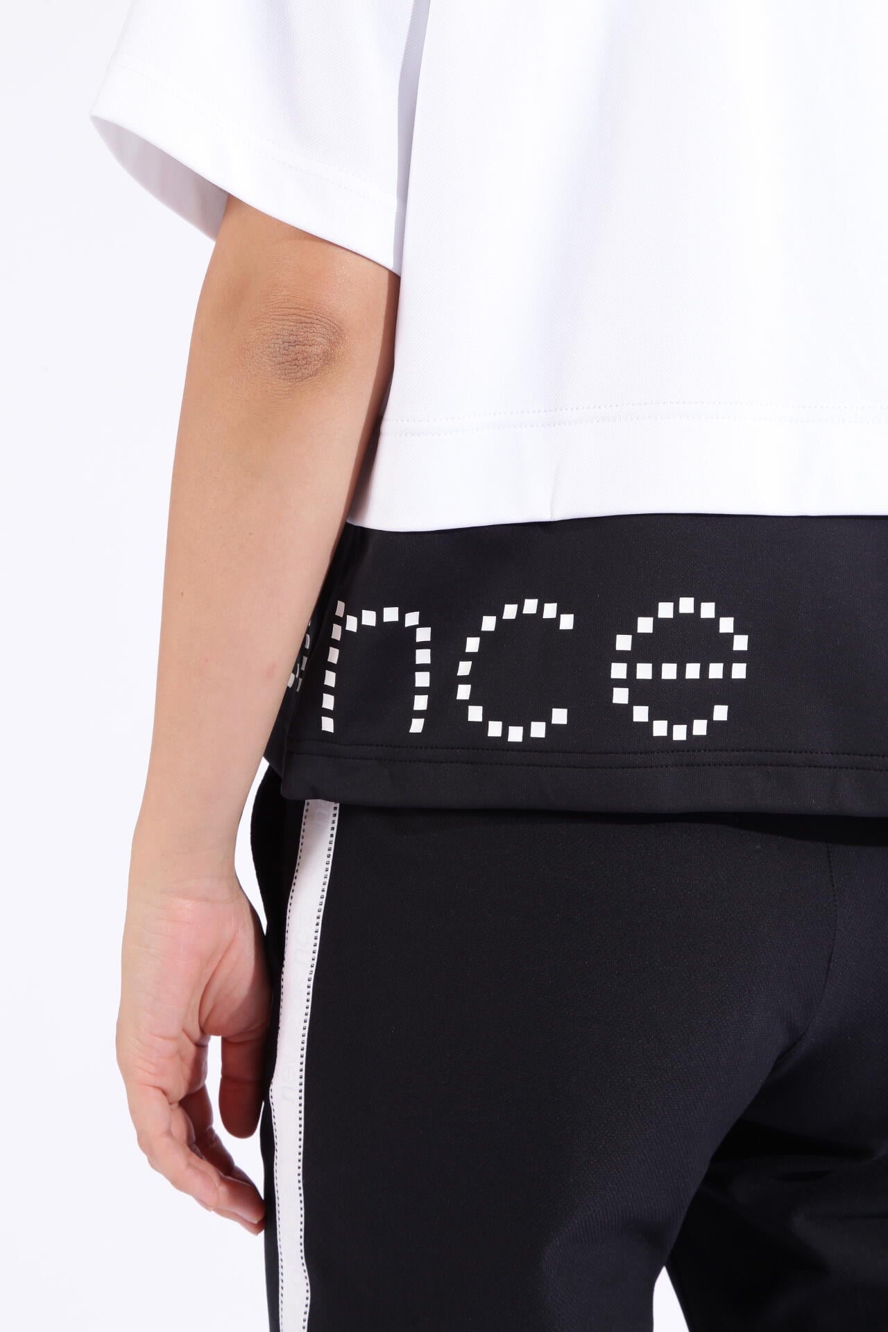 ピクセルロゴ 軽量 スウェット ハーフジップ プルオーバー (WOMENS SPORT)