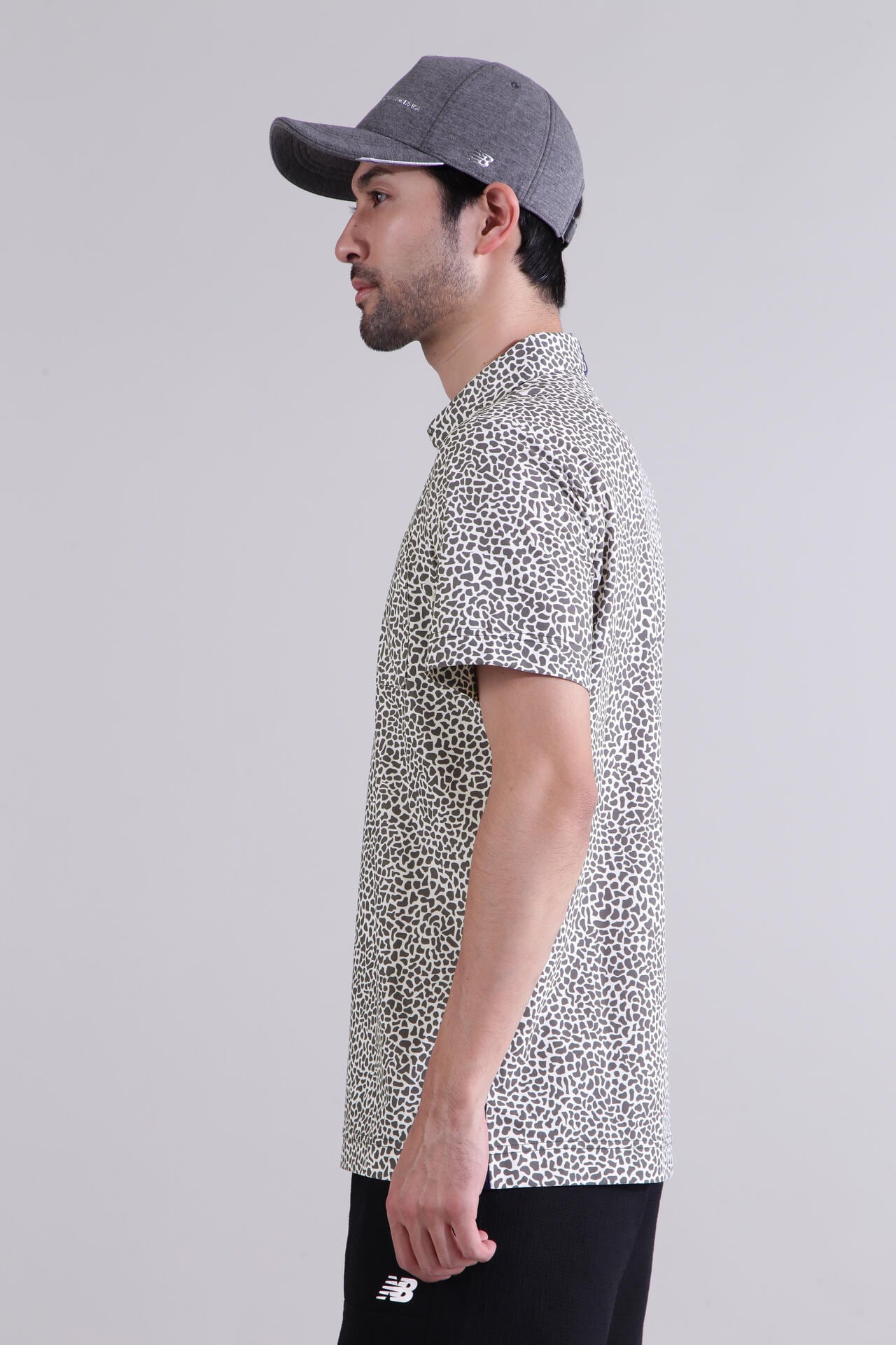 【直営店舗限定】スモールストーンカモ柄 半袖 カラーシャツ (MENS)