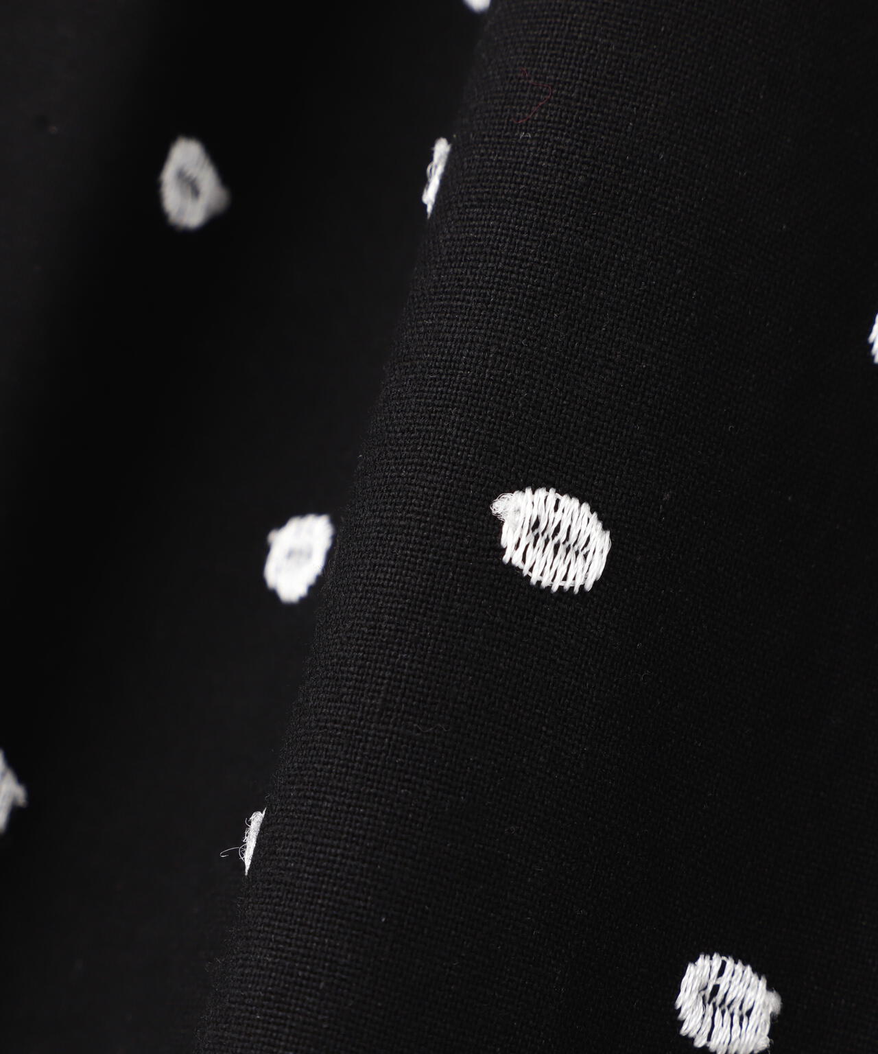 ドット刺繍パンツ*