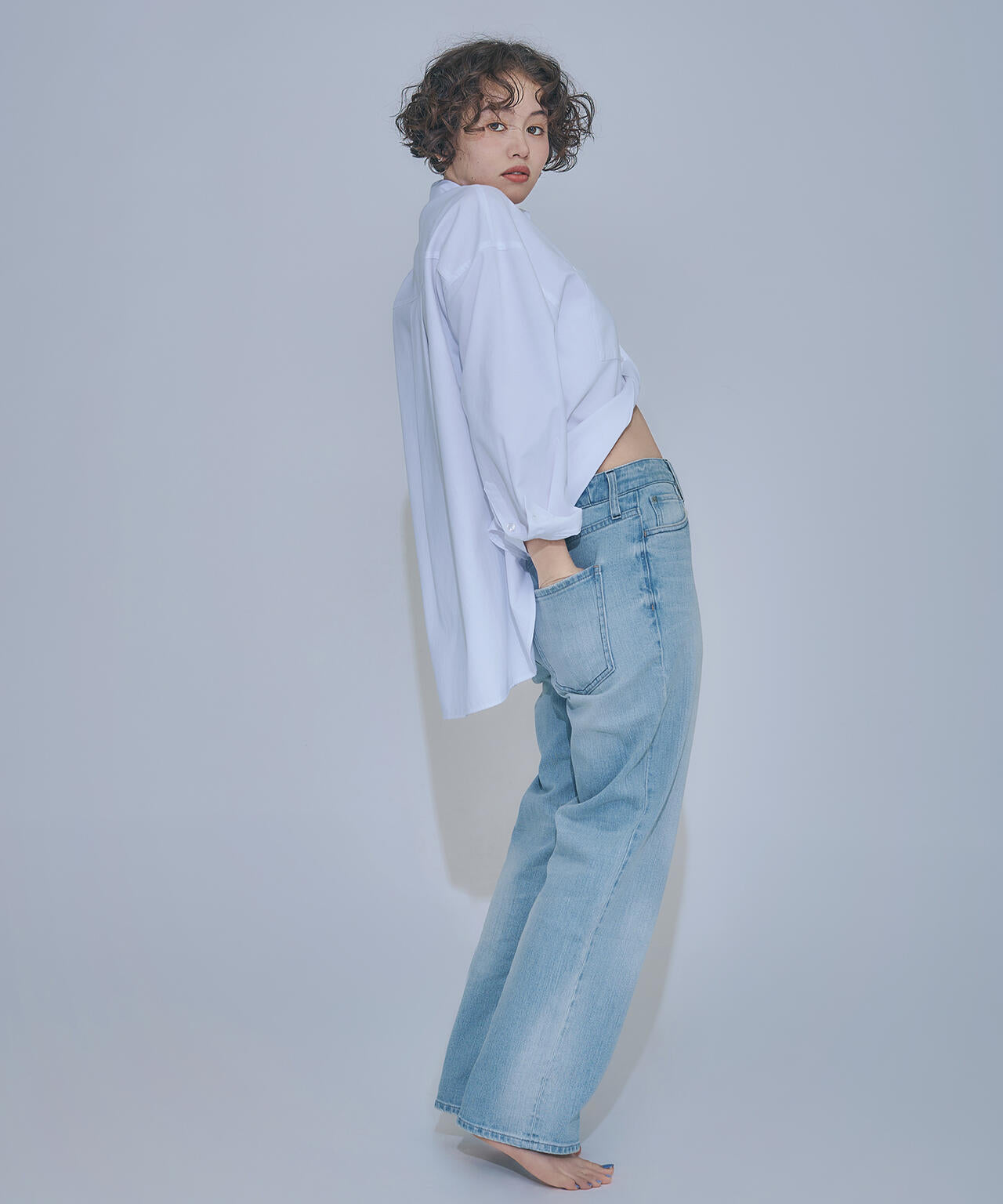<FUDGE掲載><Healthy DENIM>ハイライズストレートデニムパンツ