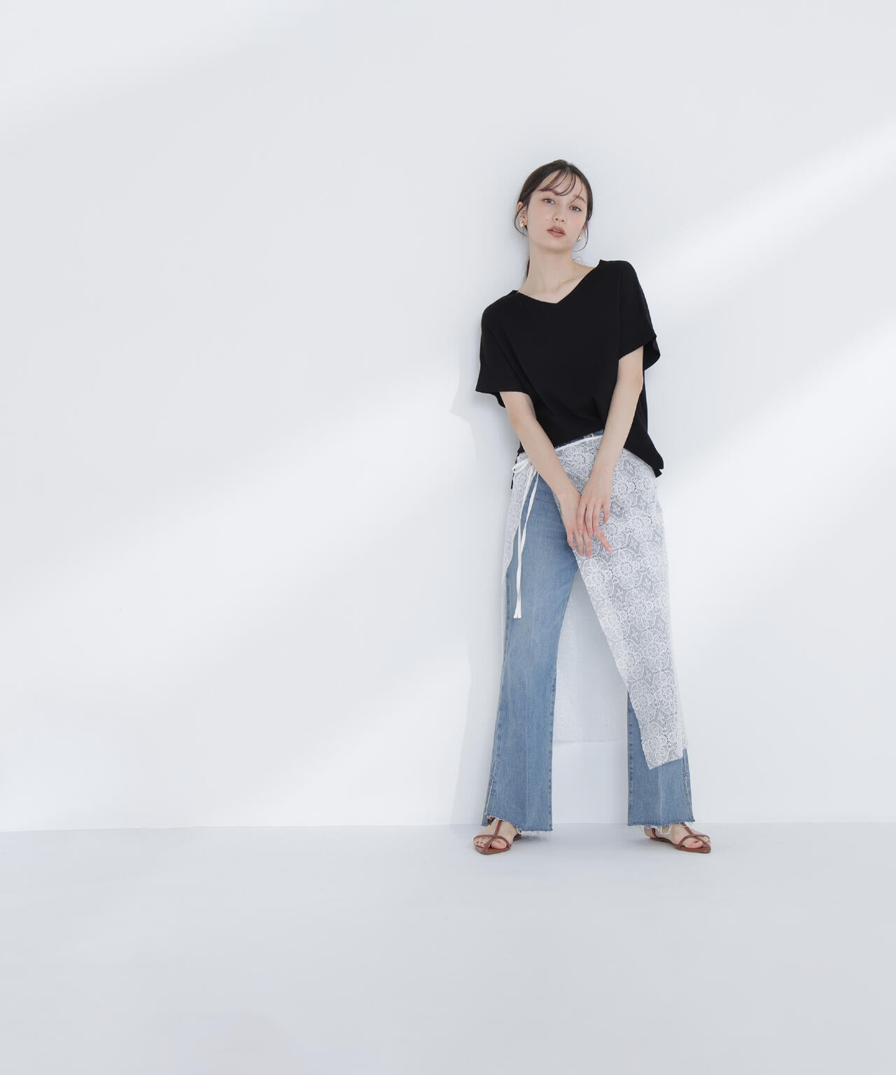 <sweet掲載>総針ベーシック Vネックニット