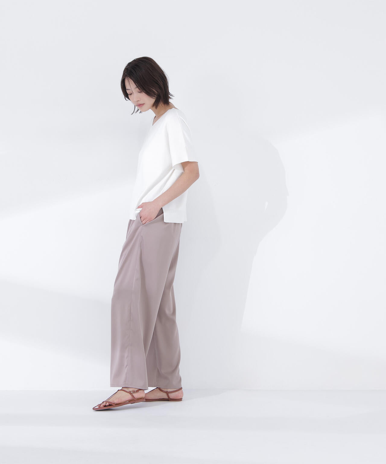 <sweet掲載>総針ベーシック Vネックニット
