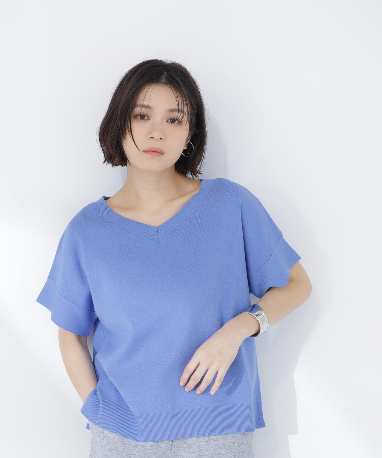 <sweet掲載>総針ベーシック Vネックニット