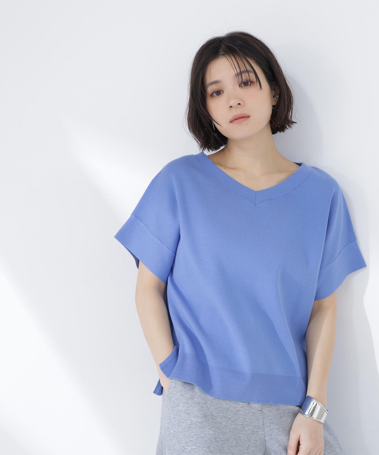 <sweet掲載>総針ベーシック Vネックニット