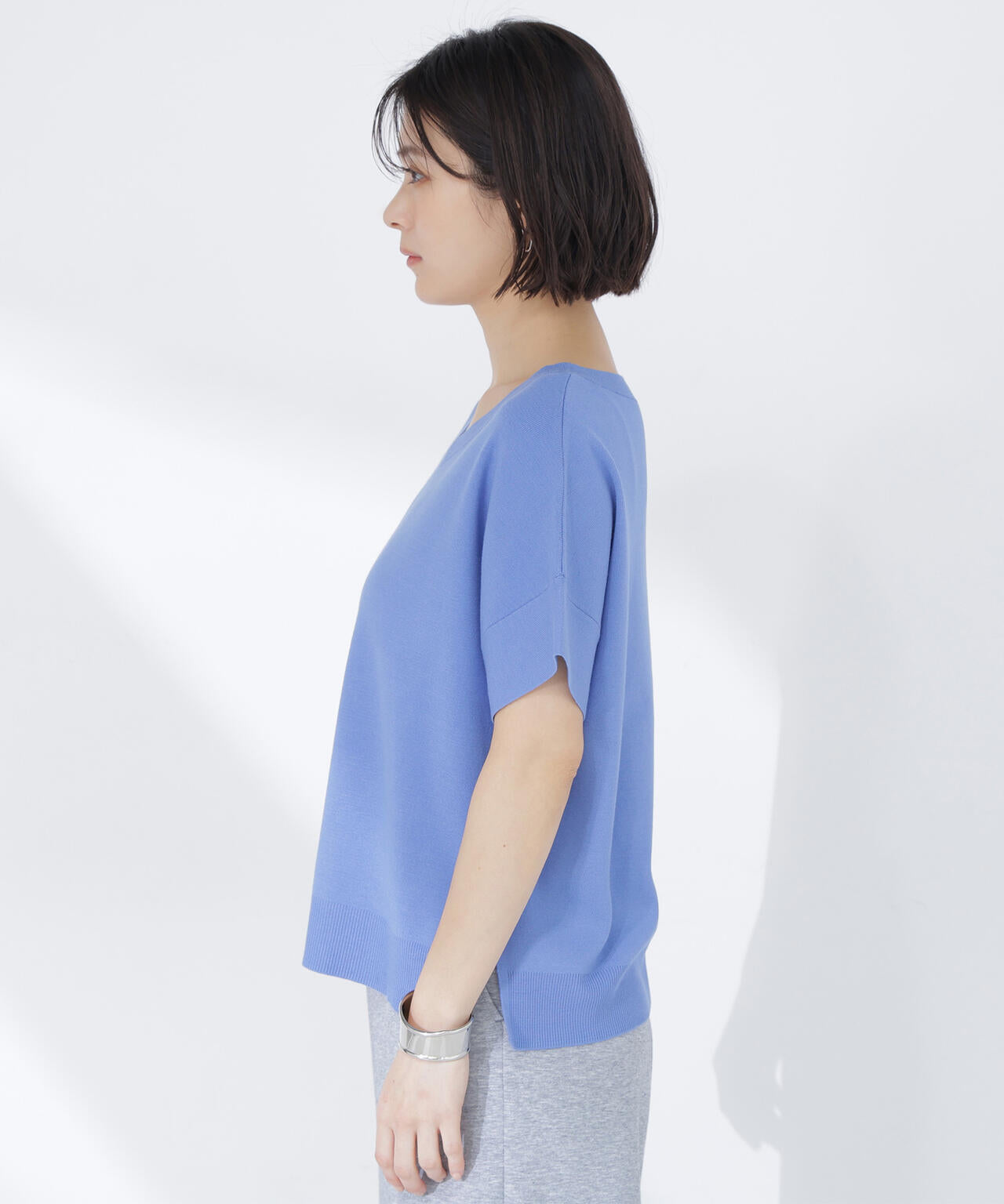 <sweet掲載>総針ベーシック Vネックニット