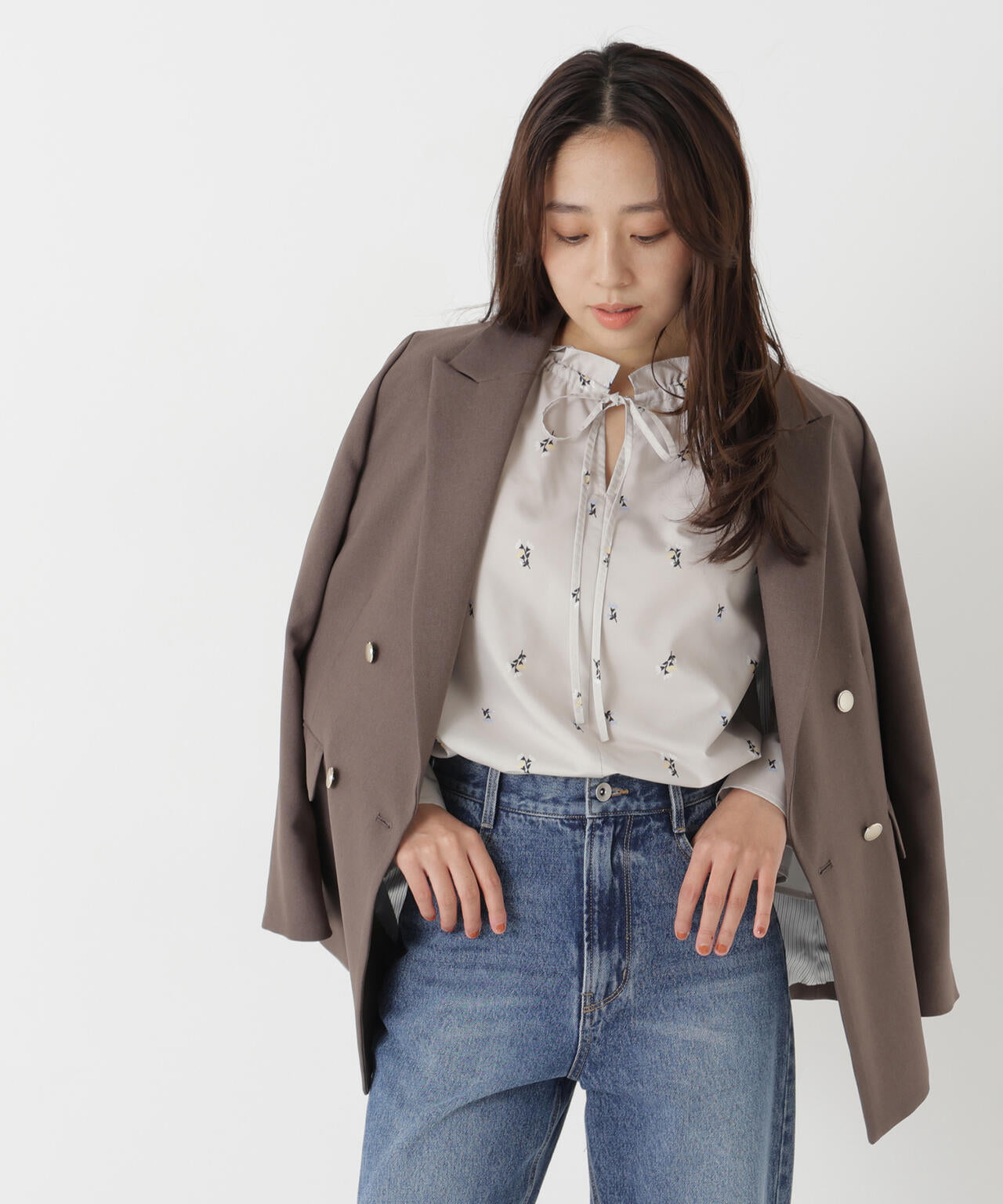 165.5cm 着用サイズ:FR