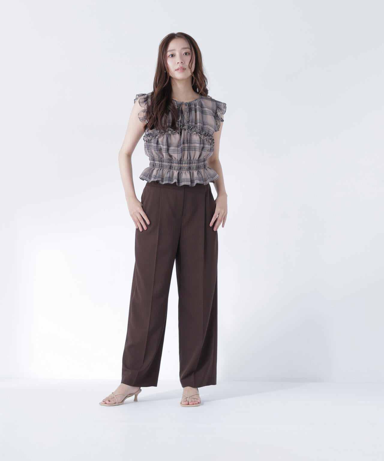 165cm 着用サイズ:FR