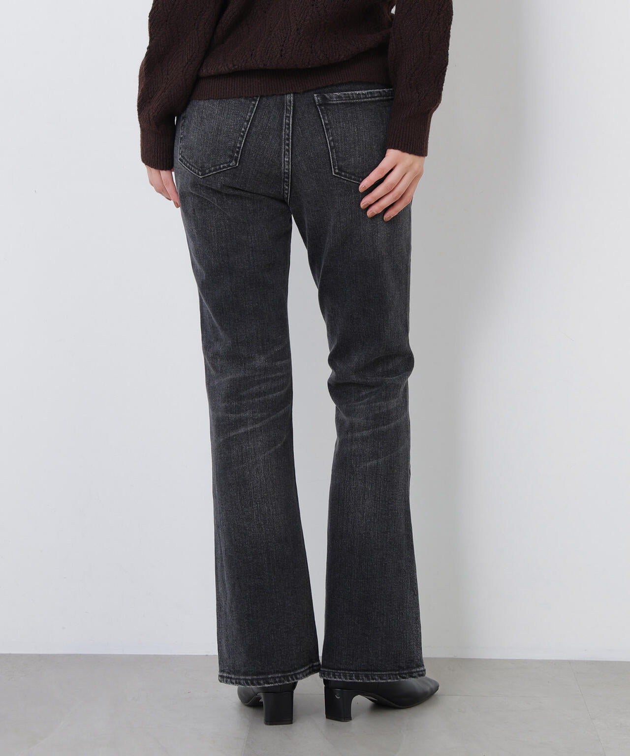 身長168cm B82 W59 H88 着用サイズ:M