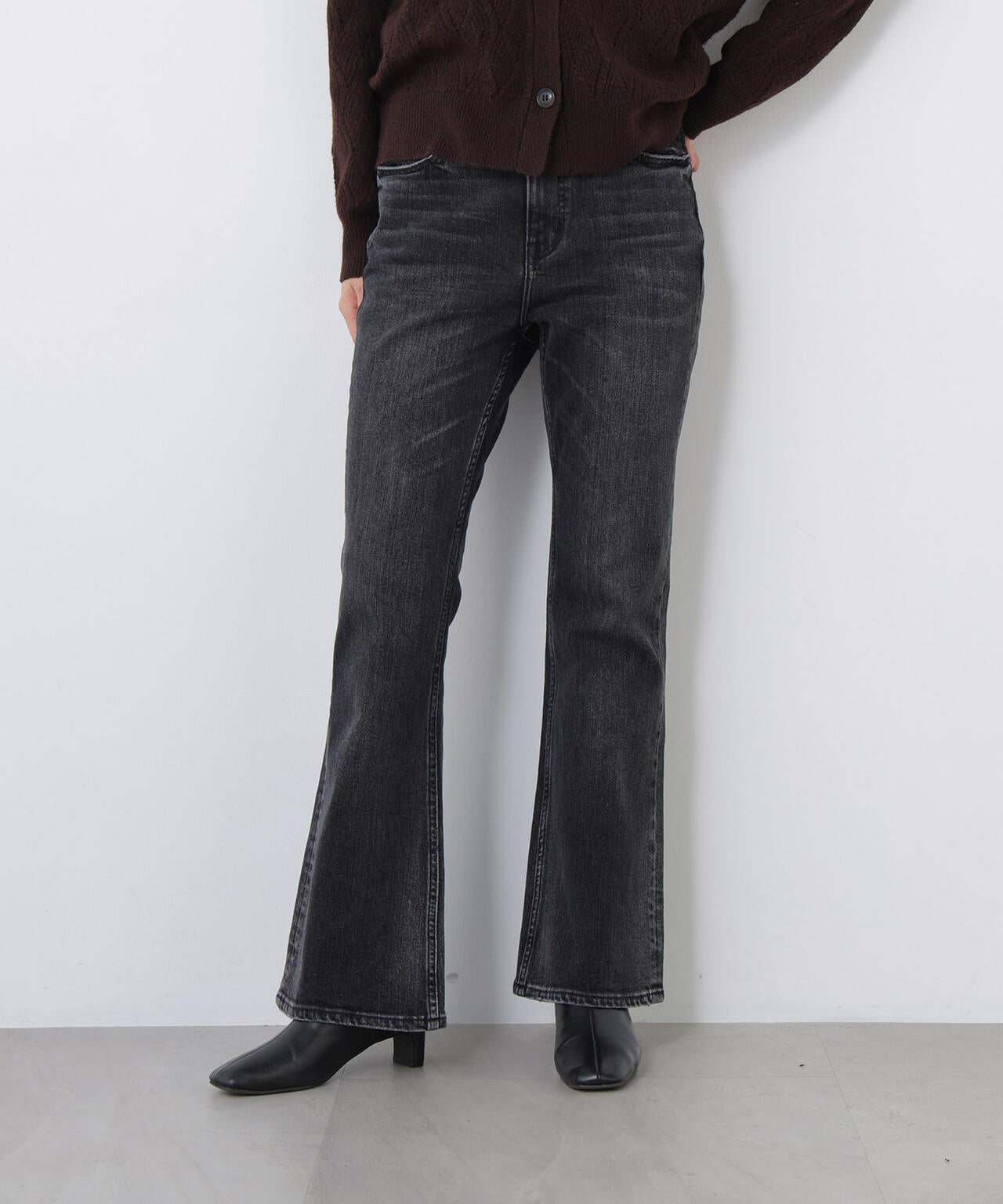 身長168cm B82 W59 H88 着用サイズ:M