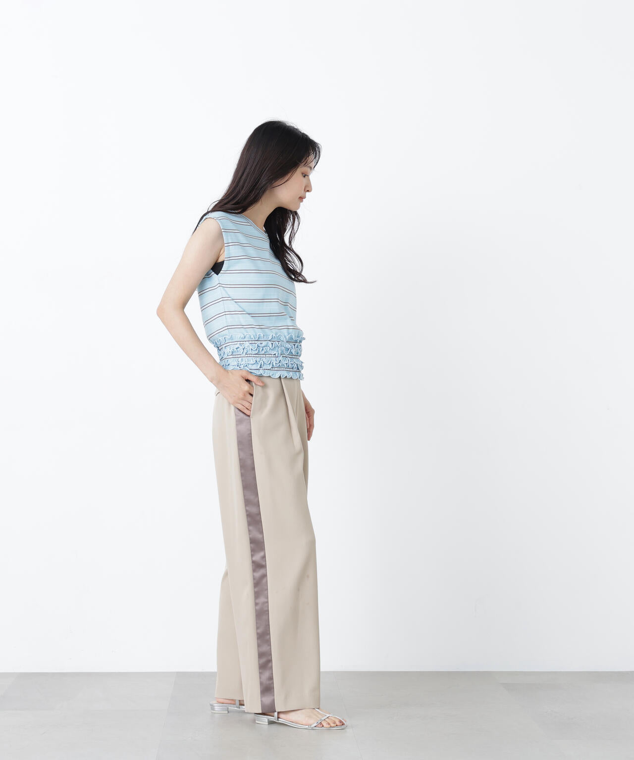 165cm 着用サイズ:FR