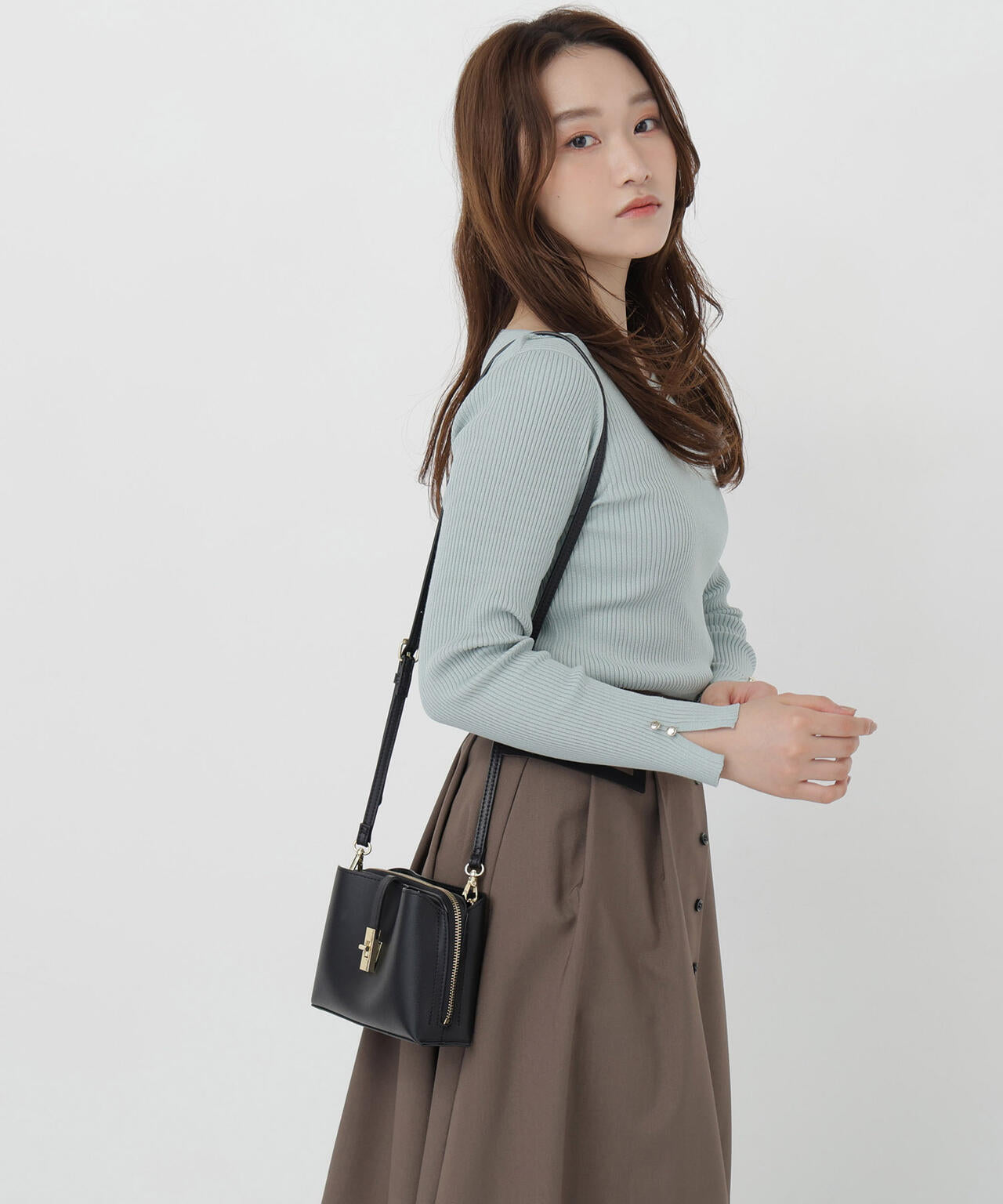 167cm 着用サイズ:FR