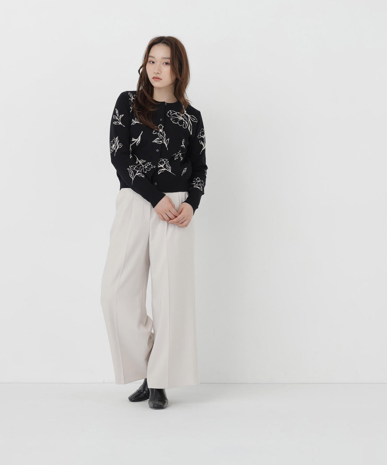 167cm 着用サイズ:FR