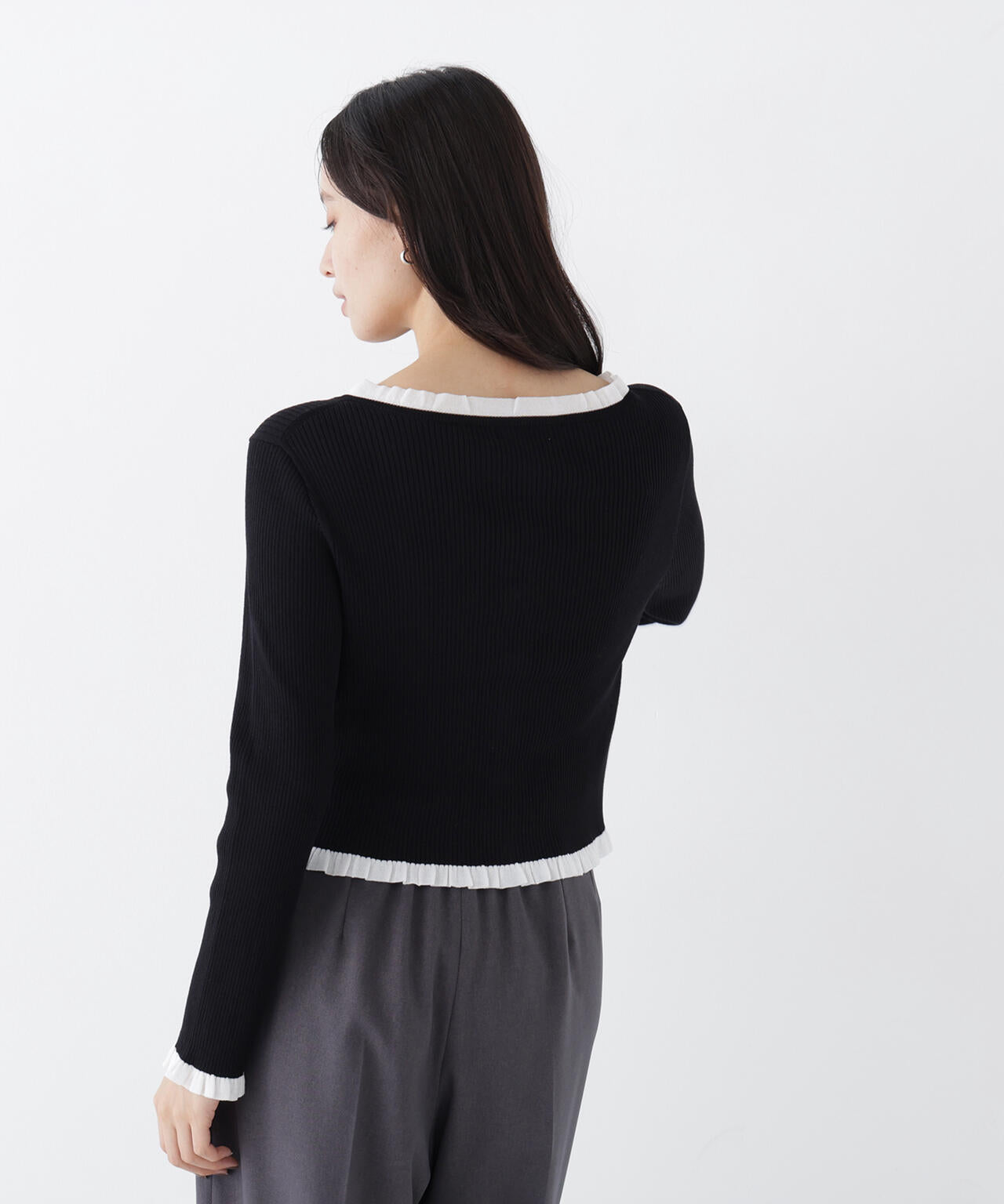165cm 着用サイズ:FR