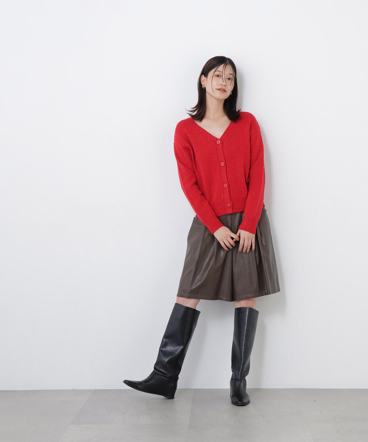 身長168cm B82 W59 H88 着用サイズ:FR