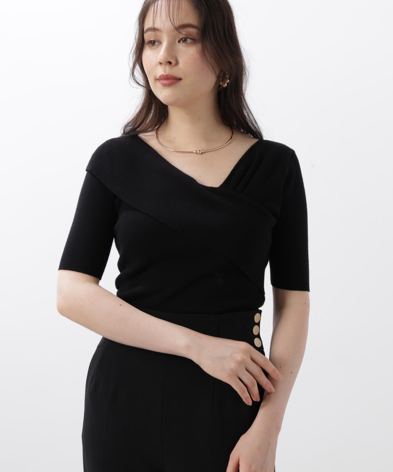 アシンメトリーネックニットプルオーバー