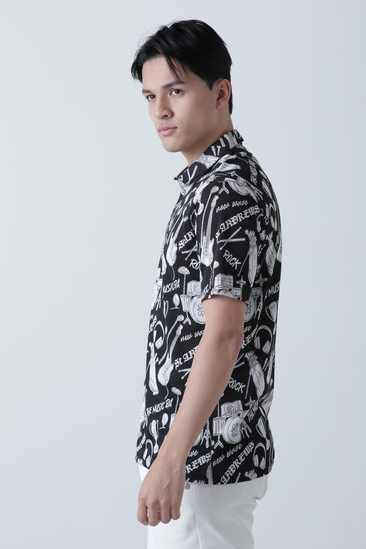 ミュージック柄ジャガード半袖ポロシャツ (MENS)