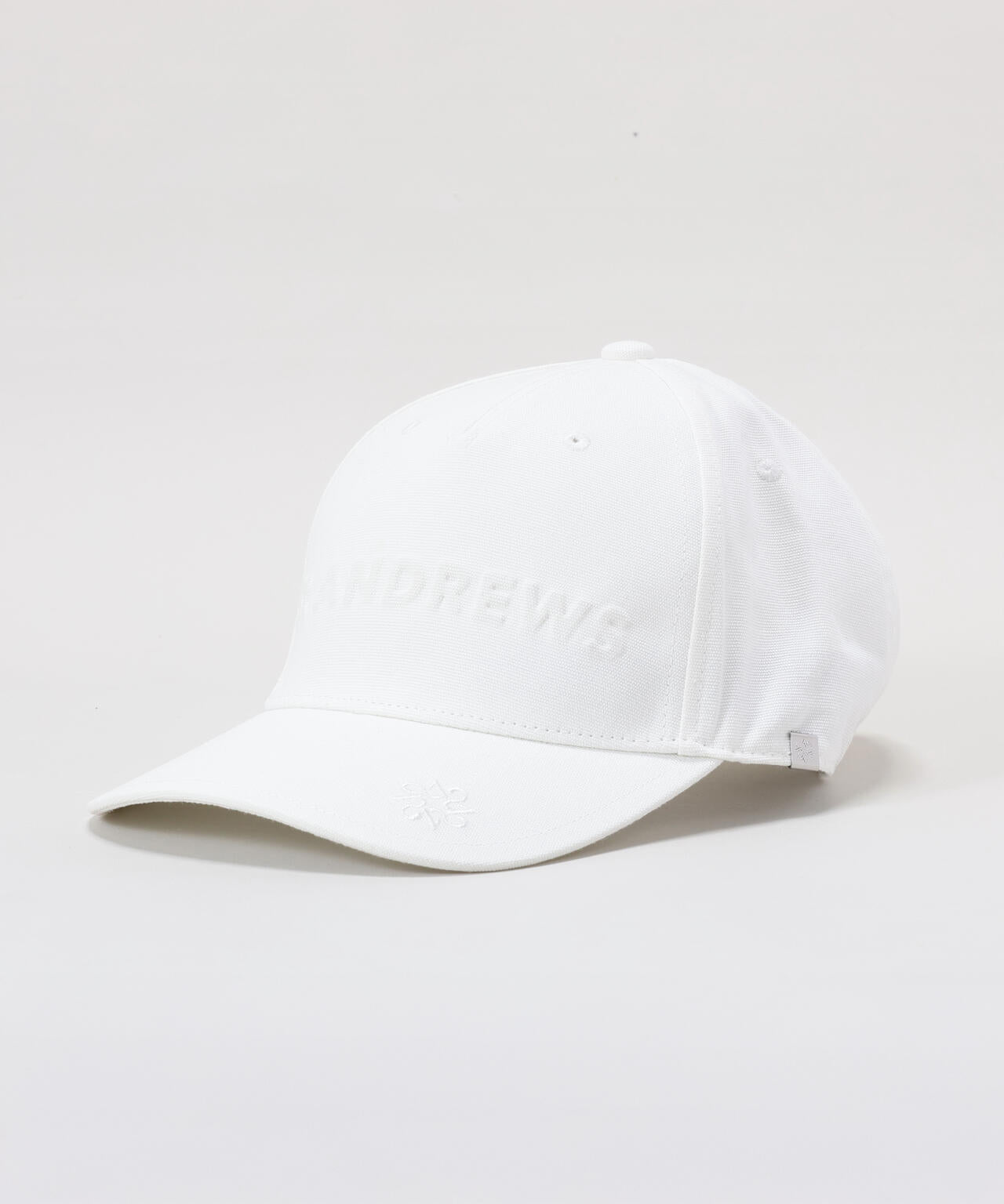 ロゴエンボスキャップ (UNISEX)