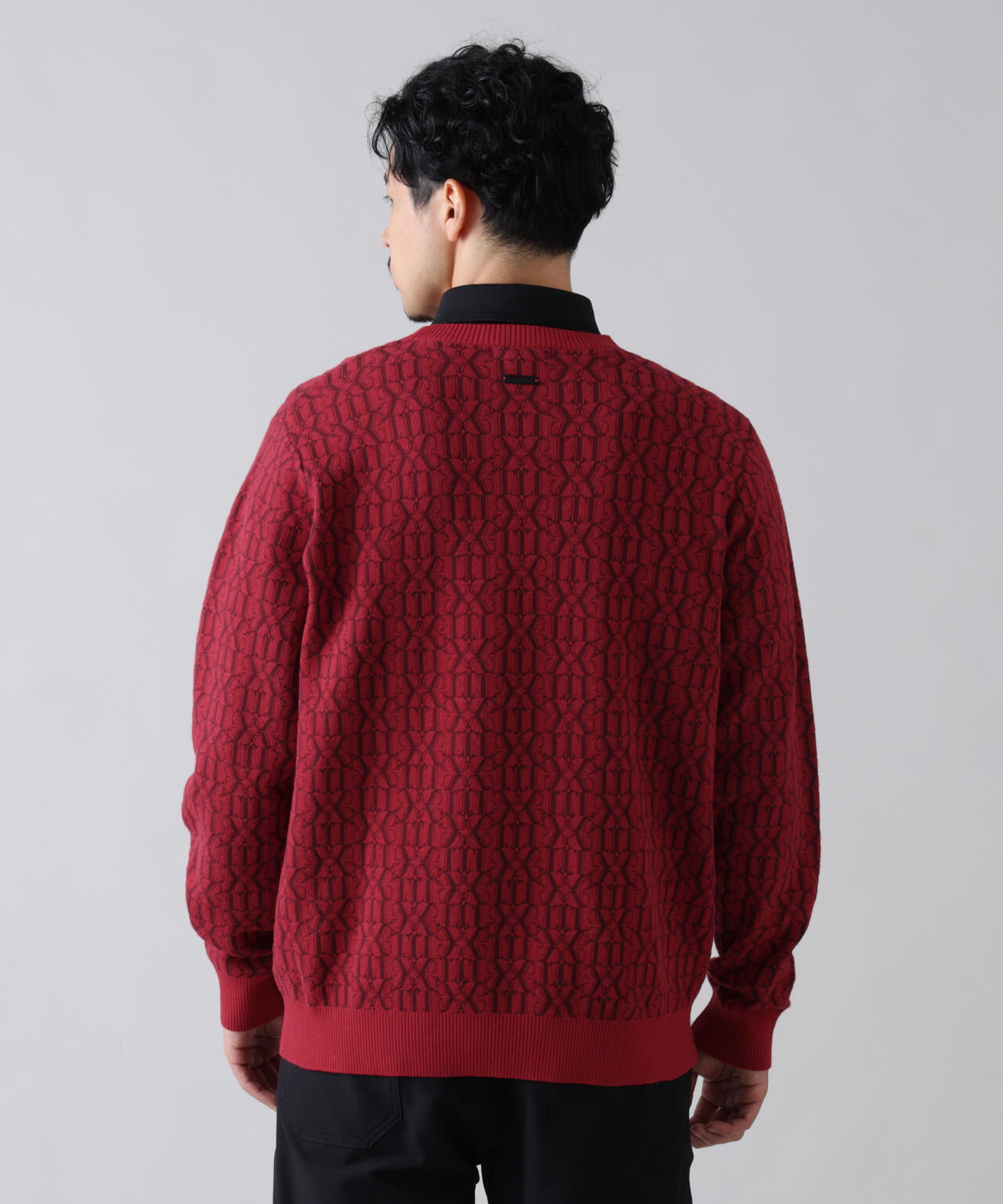 185cm C: 97 W:79 H:95 着用サイズ:L