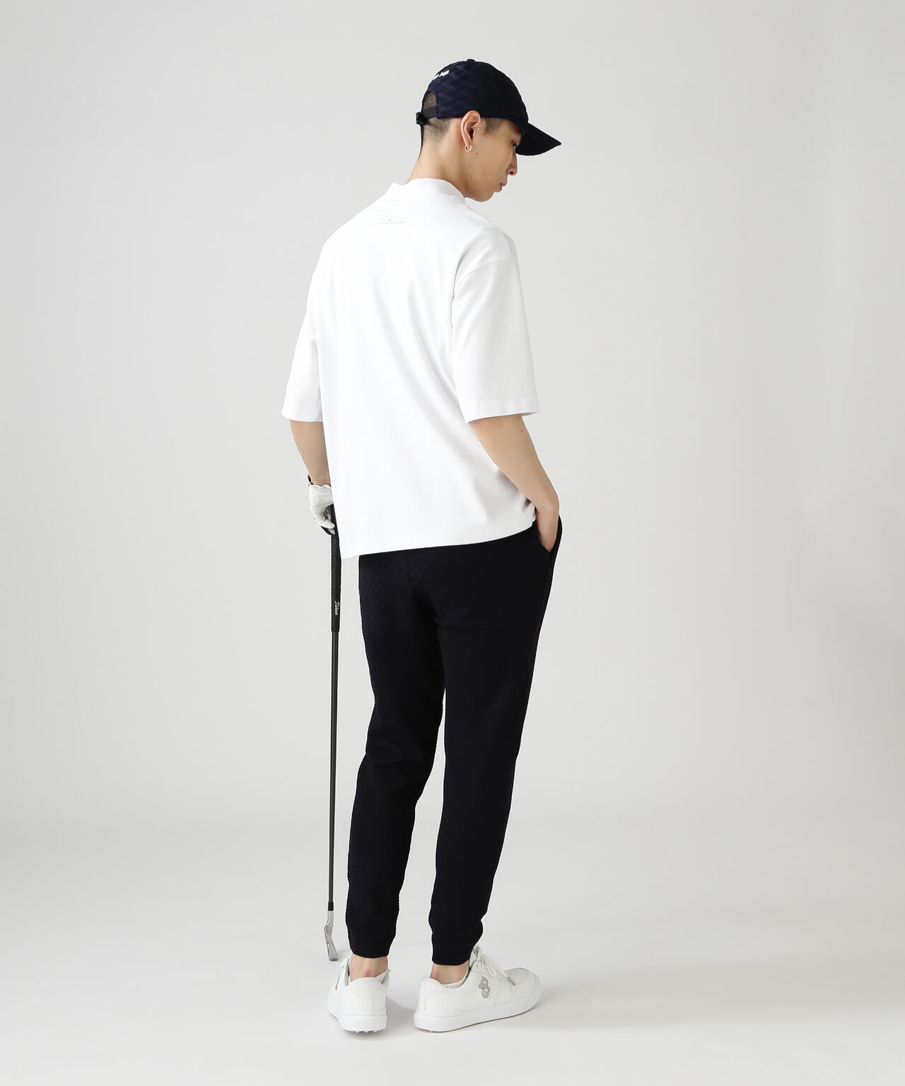 185cm C:85 W:70 H:97 着用サイズ:5