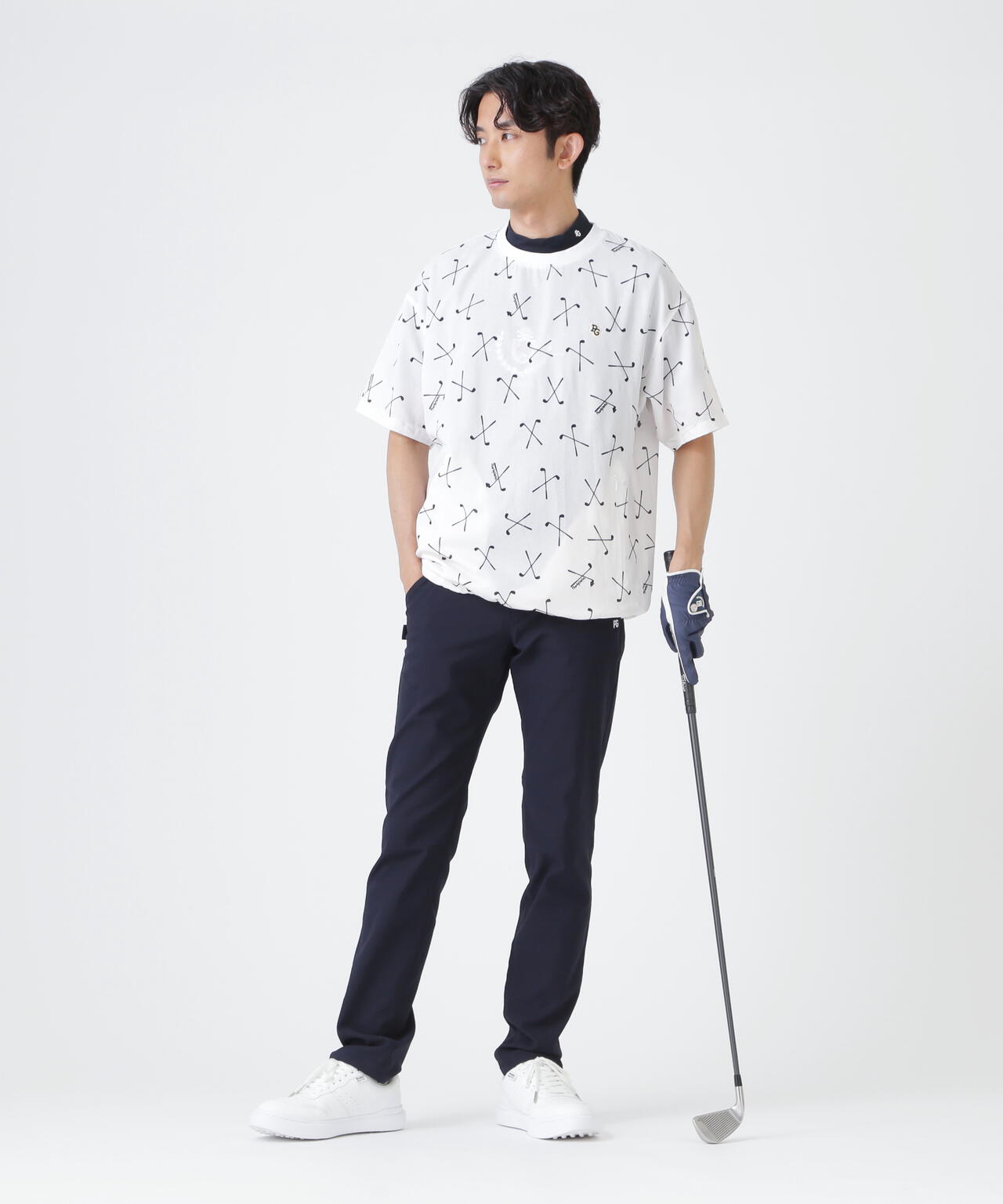 H:182cm/C:93/W:77/H:91 着用サイズ:5