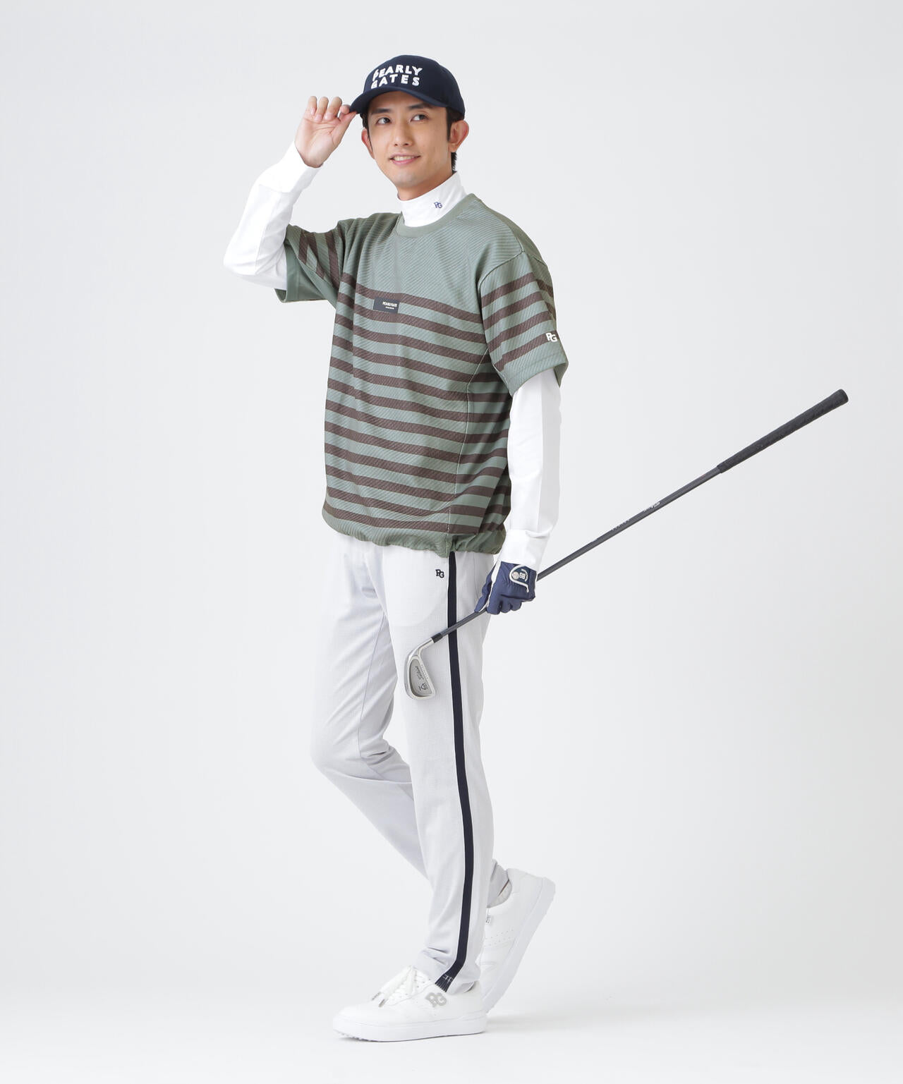 H:182cm/C:93/W:77/H:91 着用サイズ:5
