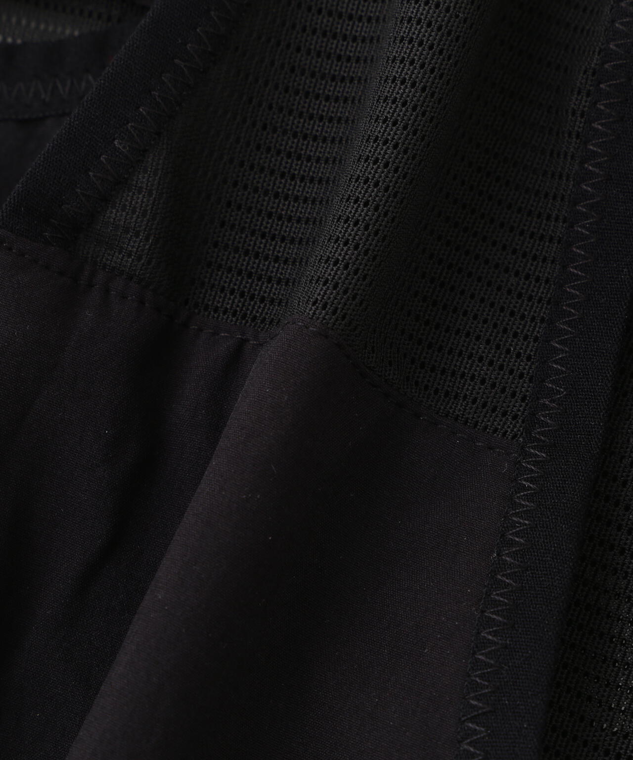 ポリエステルメッシュペルチェベスト(UNISEX)