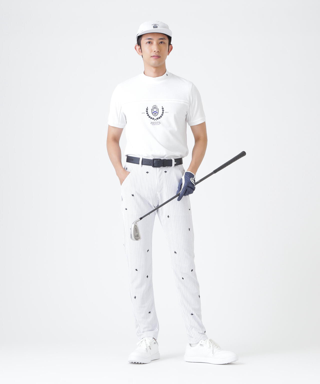 H:182cm/C:93/W:77/H:91 着用サイズ:5