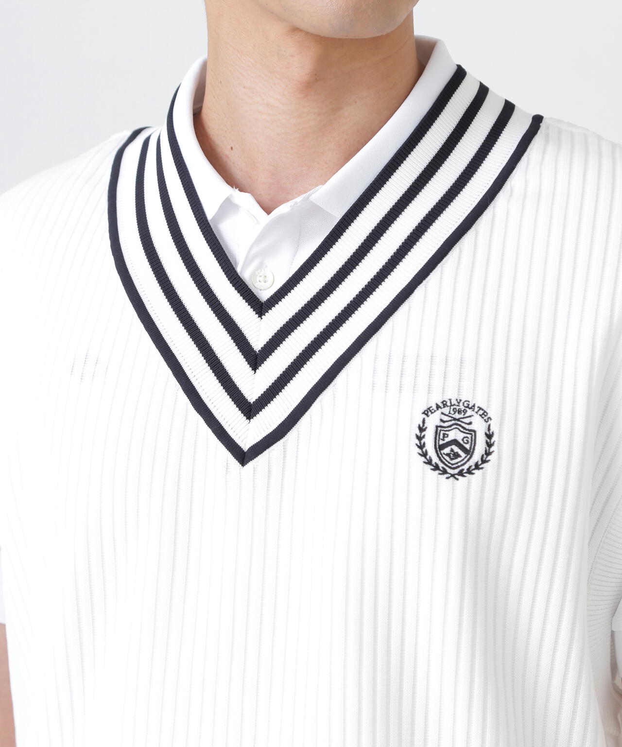 H:182cm/C:93/W:77/H:91 着用サイズ:5