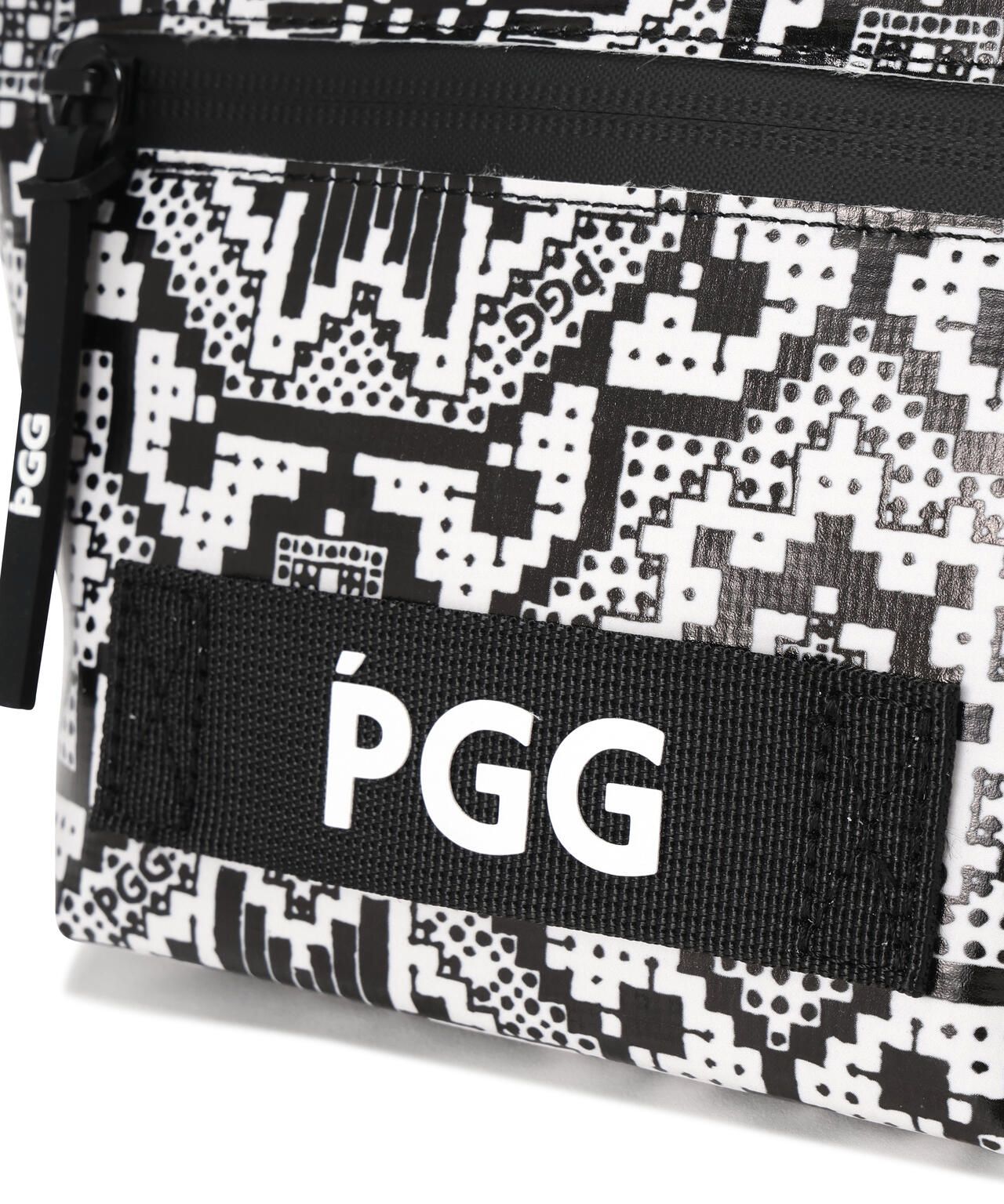 【PGG】【直営店舗&公式オンライン限定】PVCマルチポーチ <フローズン柄> (UNISEX)
