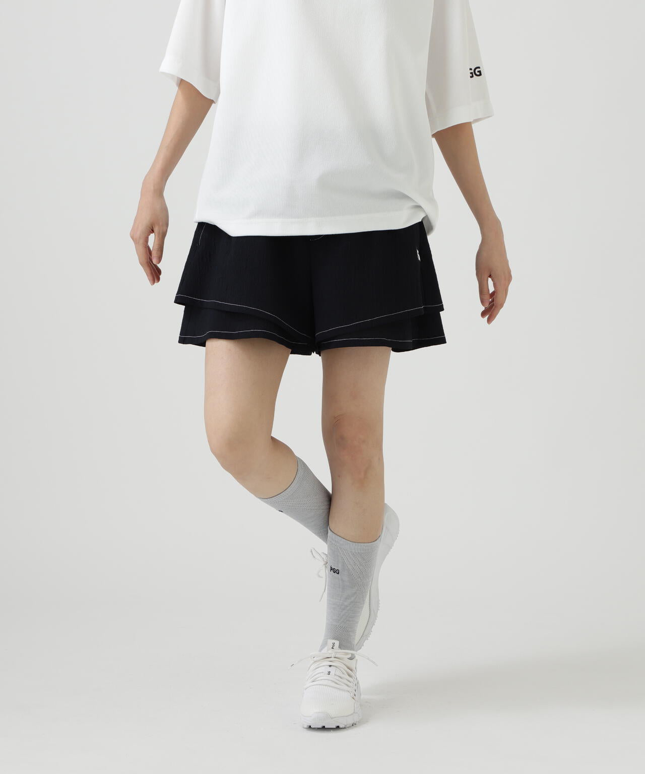 165cm/B:77cm/W:57cm/H:79cm 着用サイズ:1