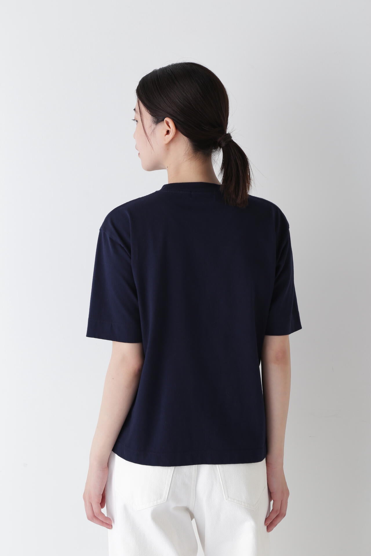 スポーティーロゴTシャツ