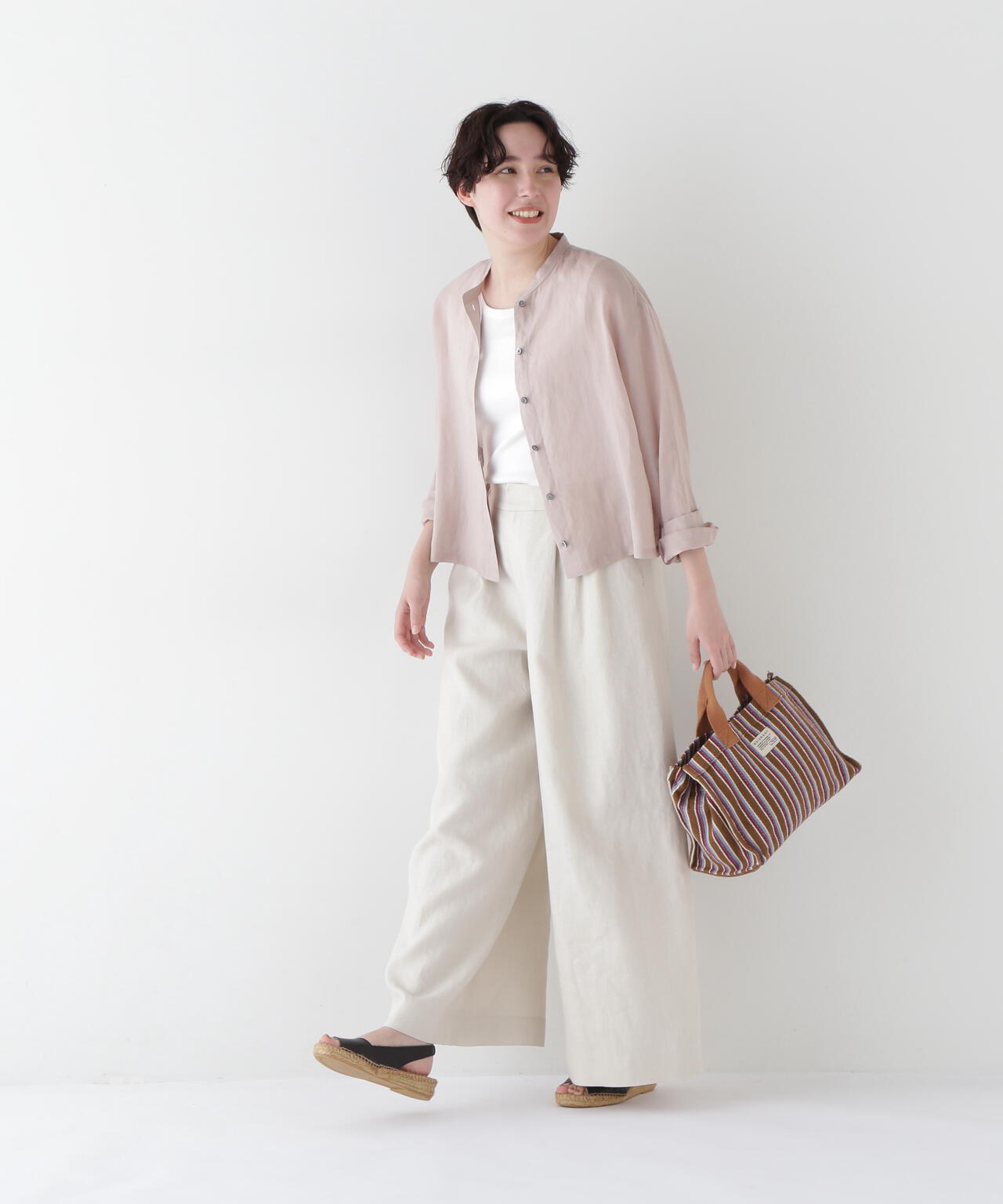 【WEB・一部店舗限定】リネンタック入りバギーパンツ