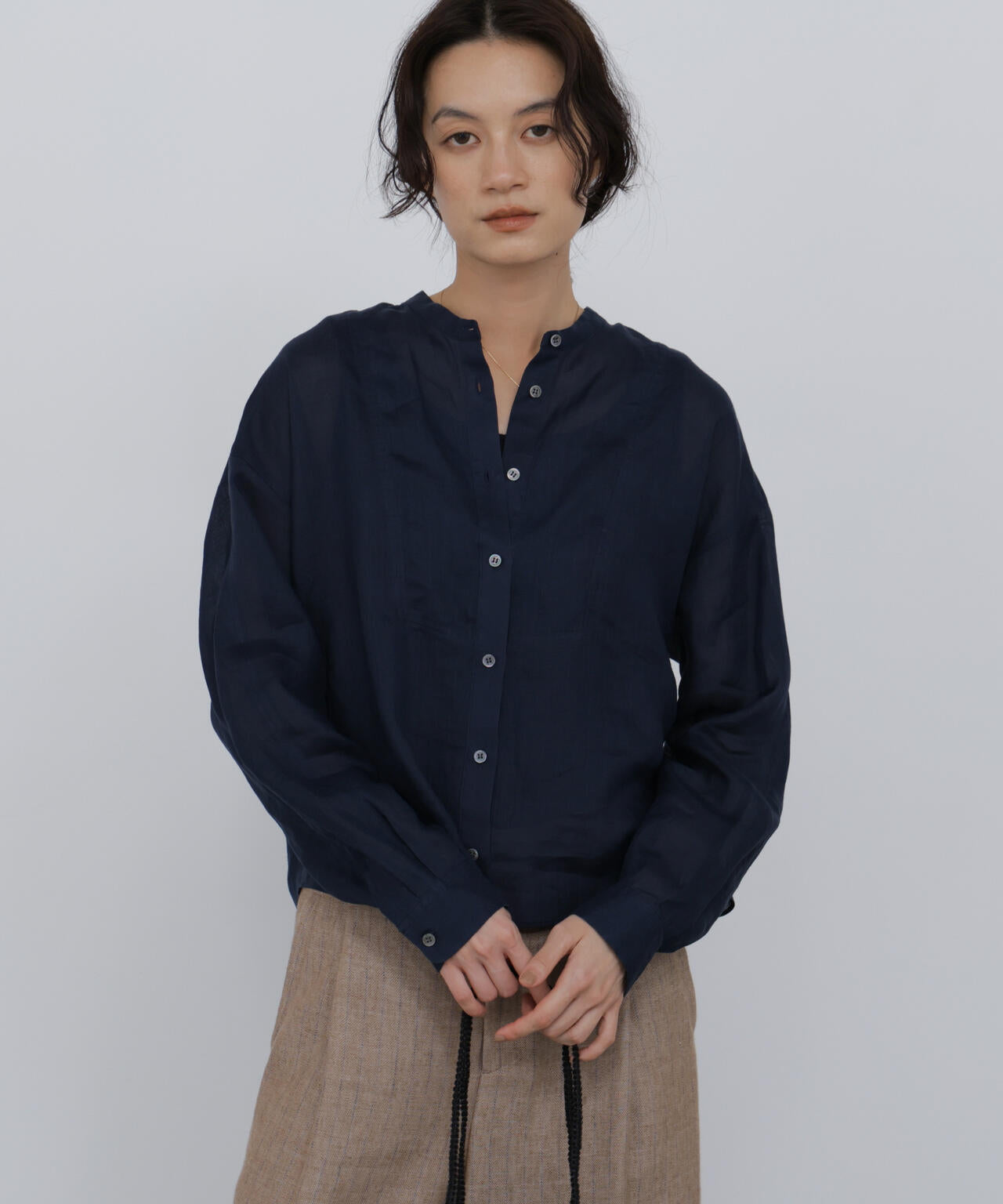 165cm/B:77cm/W:57cm/H:79cm 着用サイズ:M