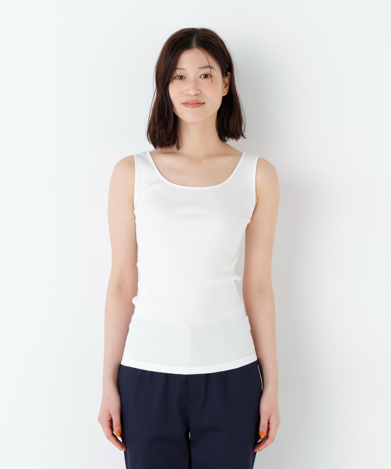身長168cm B82 W59 H88 着用サイズ:M