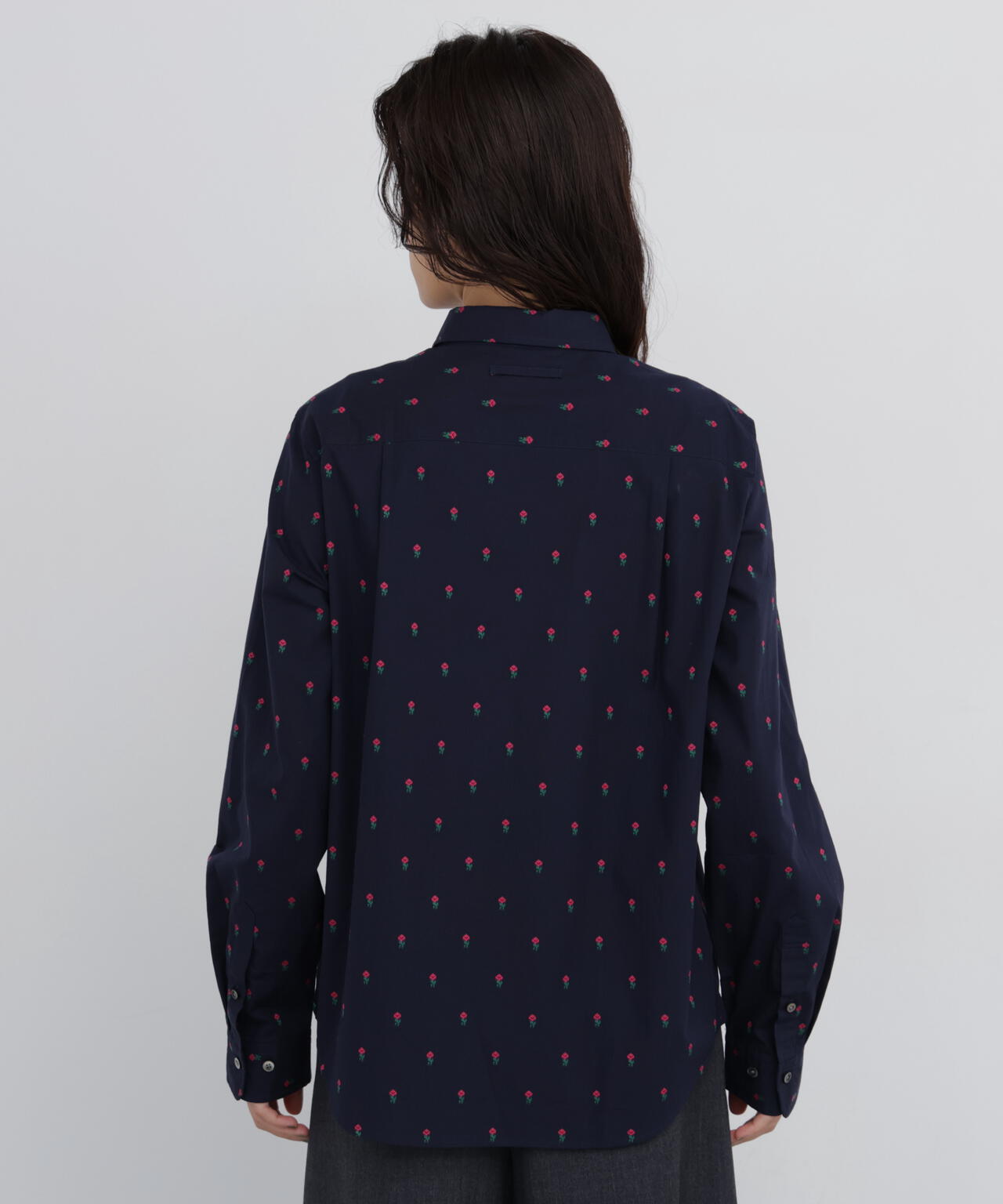 165cm/B:77cm/W:57cm/H:79cm 着用サイズ:M