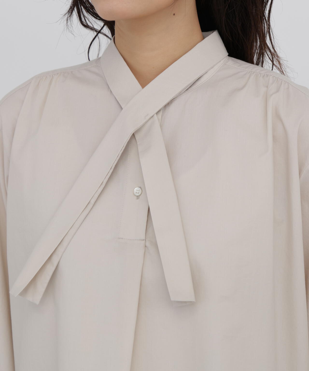 165cm/B:77cm/W:57cm/H:79cm 着用サイズ:M