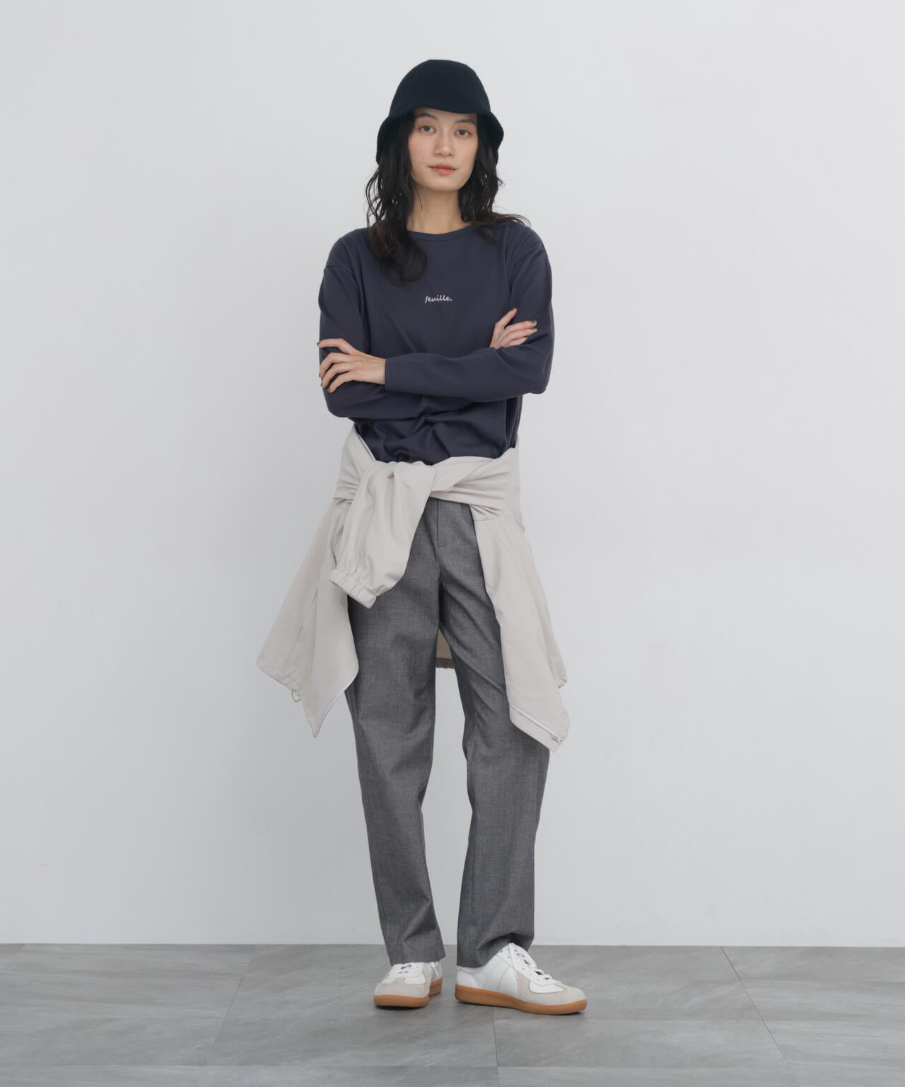 165cm/B:77cm/W:57cm/H:79cm 着用サイズ:M