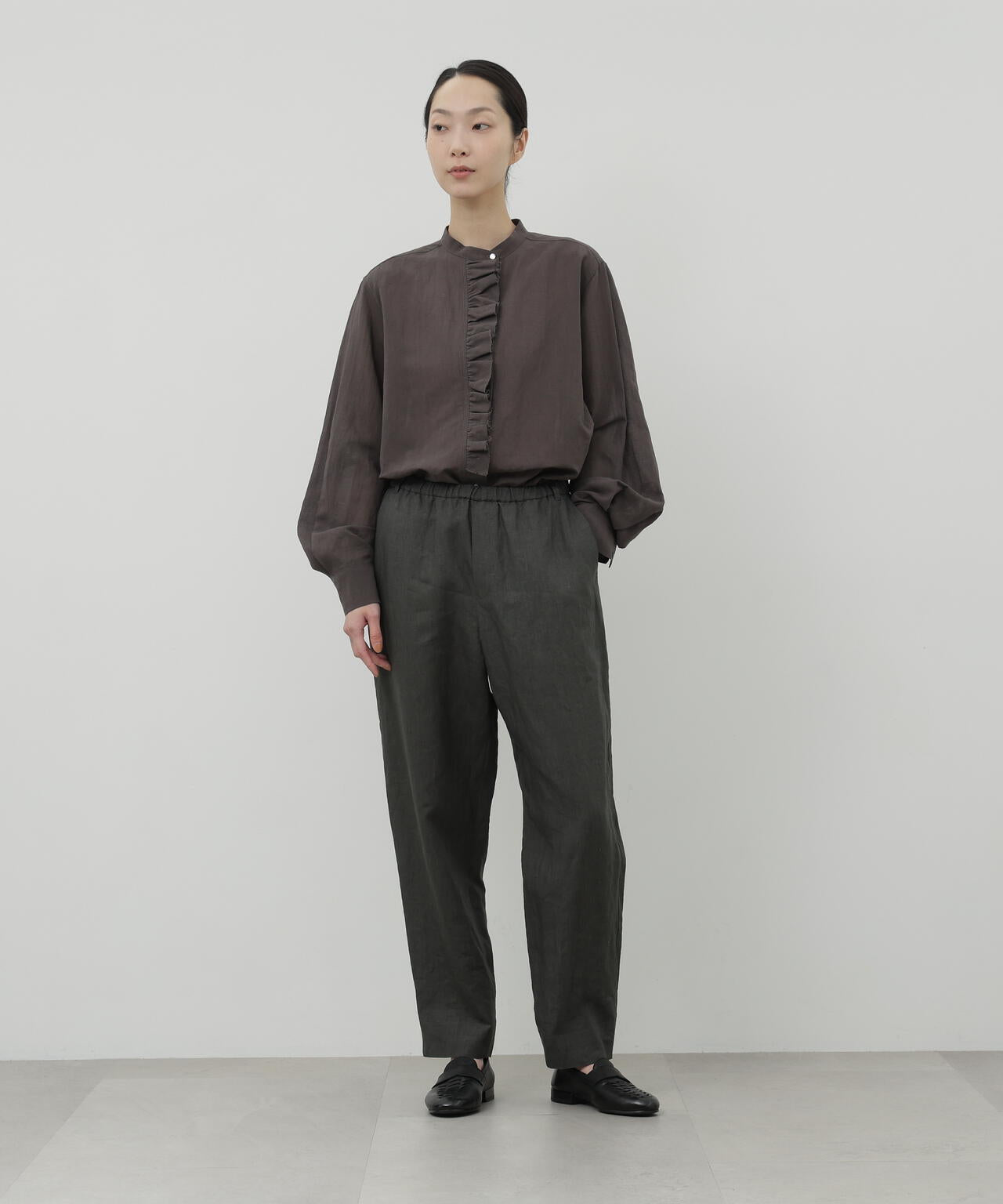 綿麻ボイルフリルブラウス