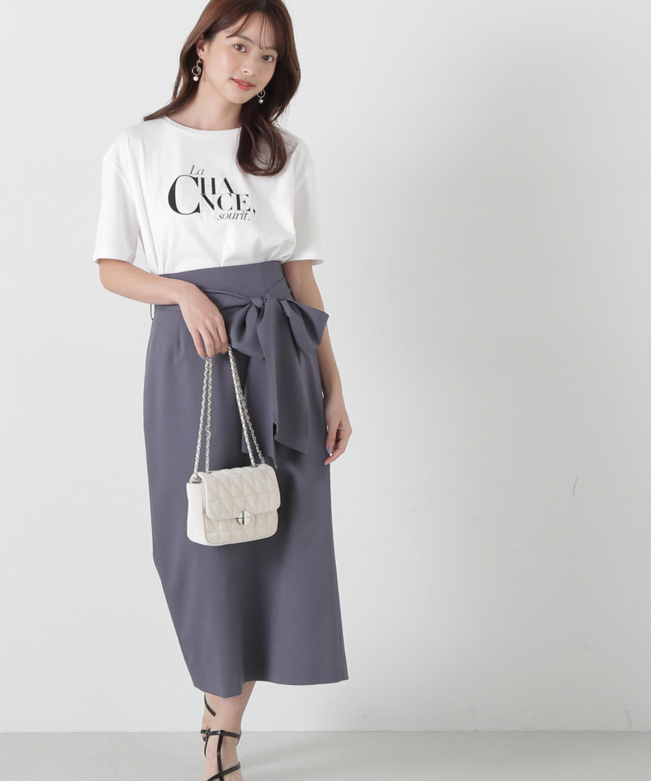 ロゴTシャツ