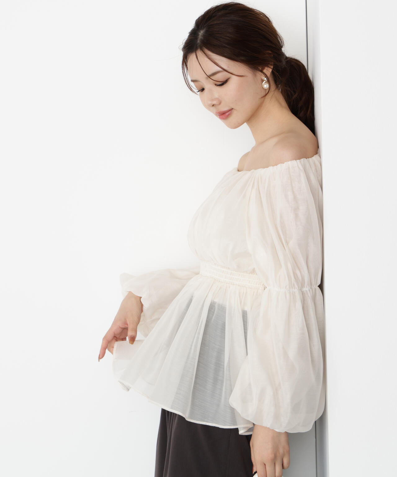 【松川星さん着用】<ウォッシャブル>バルーンスリーブオフショルブラウス【ピンク:WEB・一部店舗限定】
