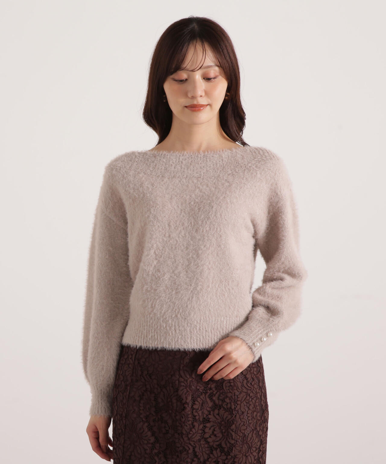 【加藤栞さん着用】ミニシャギーオフショルニット【ネイビー:WEB・一部店舗限定】