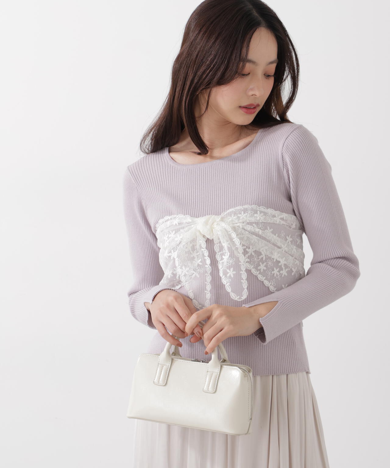 《EDIT COLOGNE》レーススカーフ付きリブニット【ホワイト×ブラックボーダー:official site・ZOZO・一部店舗限定】