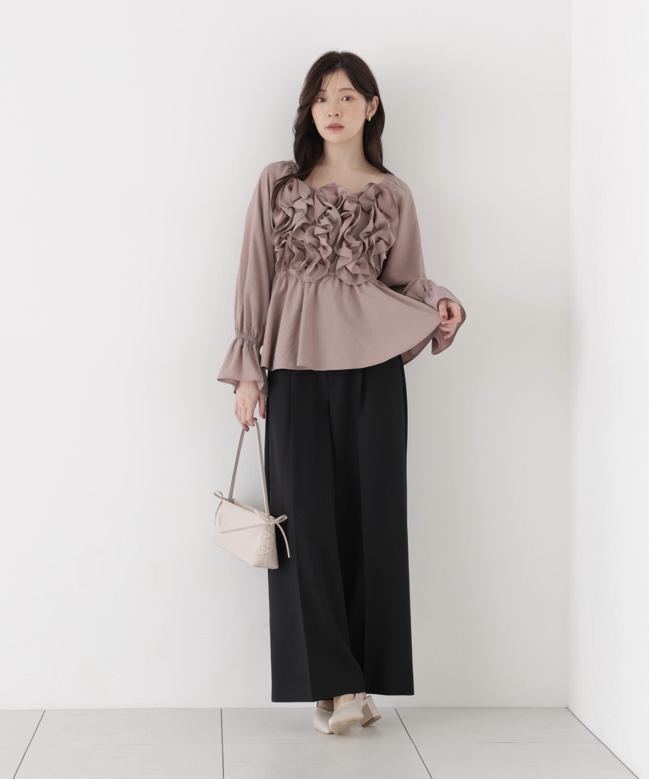 167cm 着用サイズ:FR