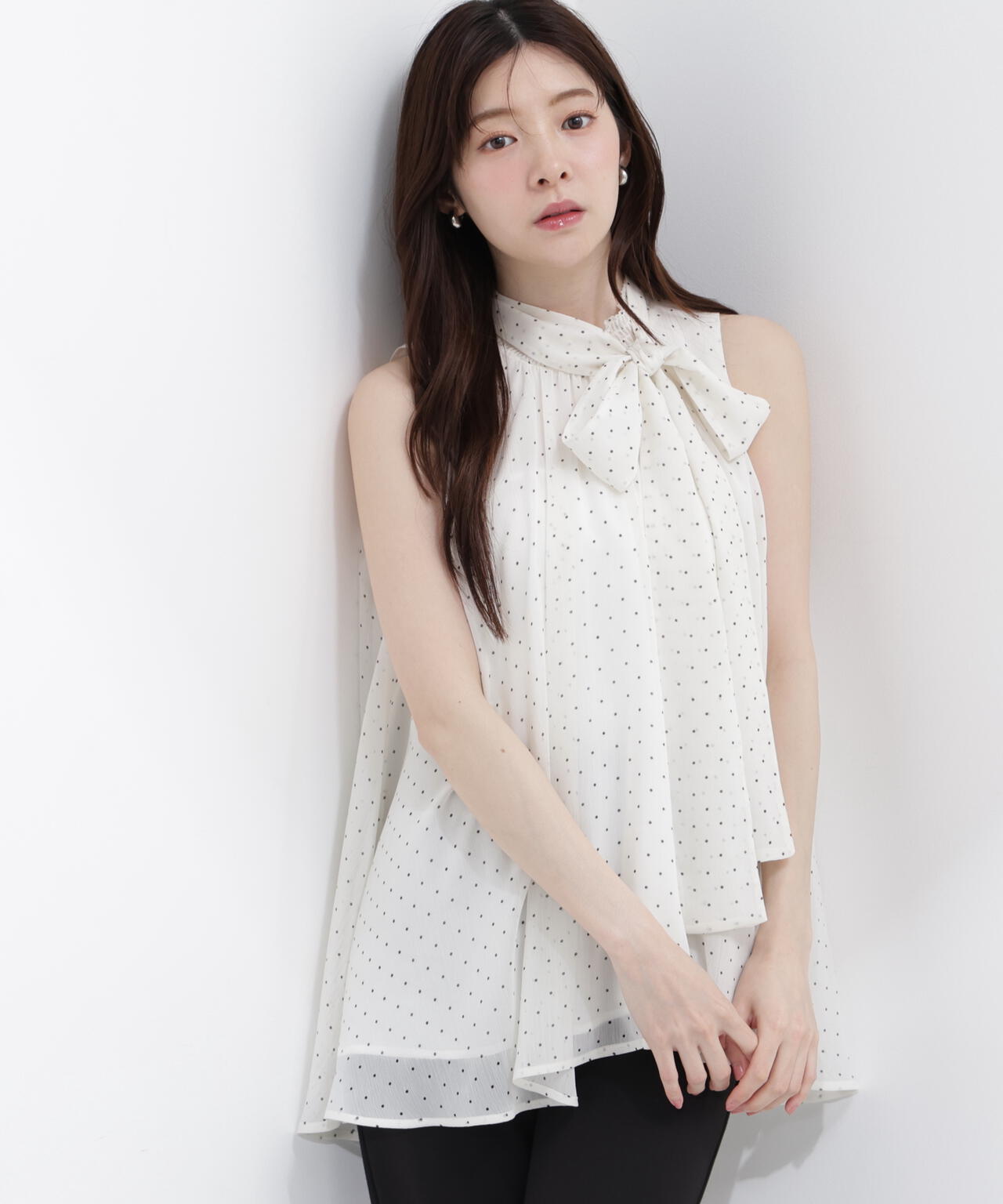 165cm B:82 W:59 H:86 S:25cm 着用サイズ:FR