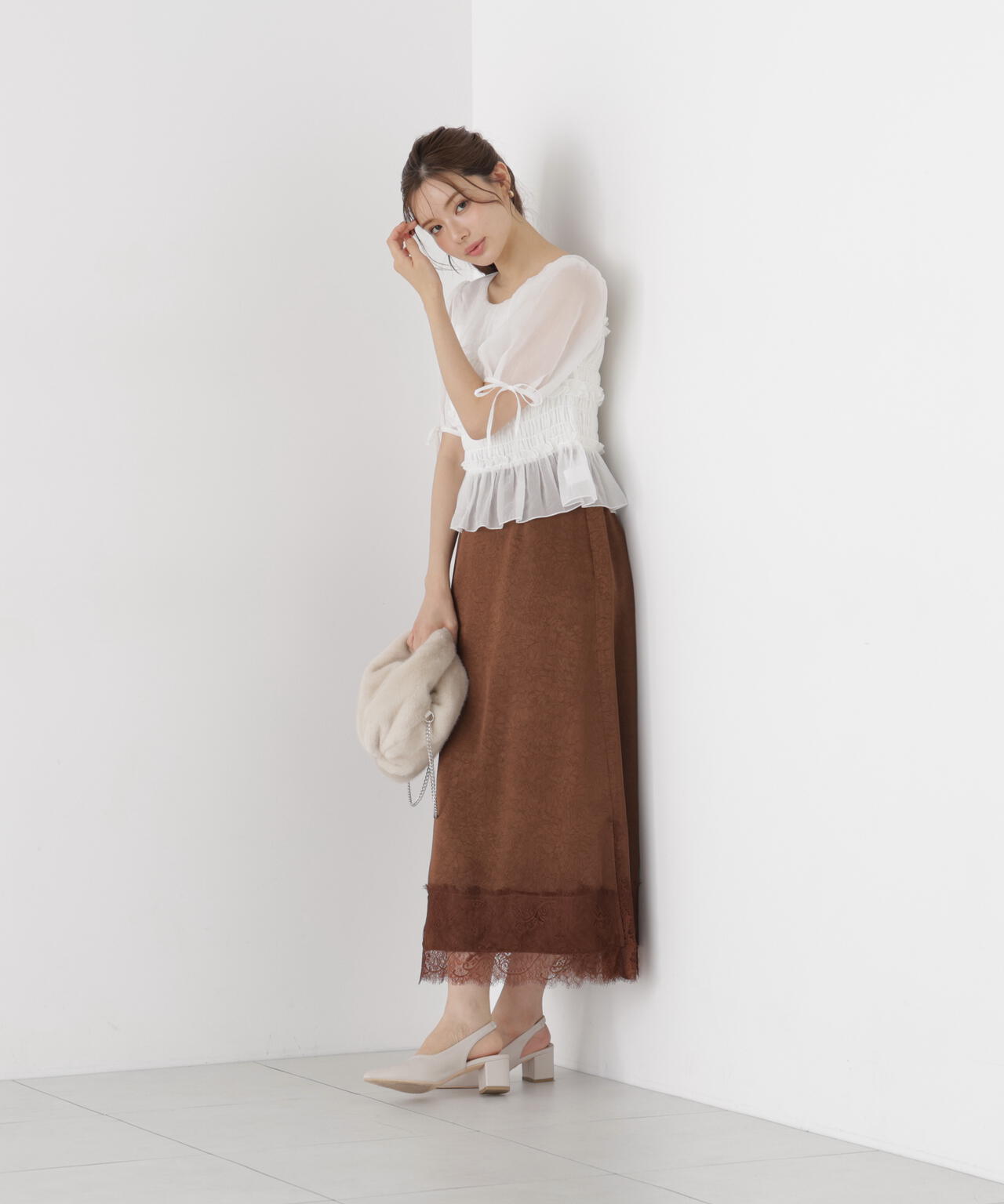165cm 着用サイズ:FR