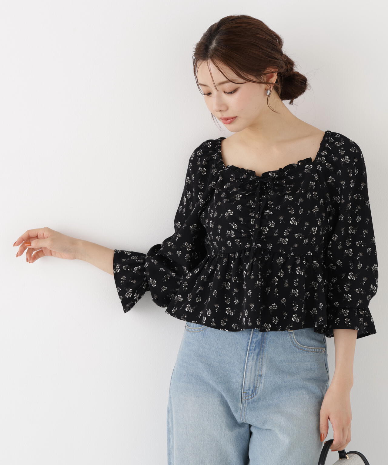 165cm 着用サイズ:FR