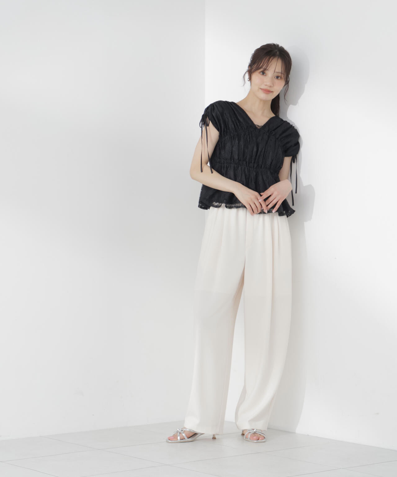 <中川紅葉さん着用>〈a/mie〉イージーバレルパンツ