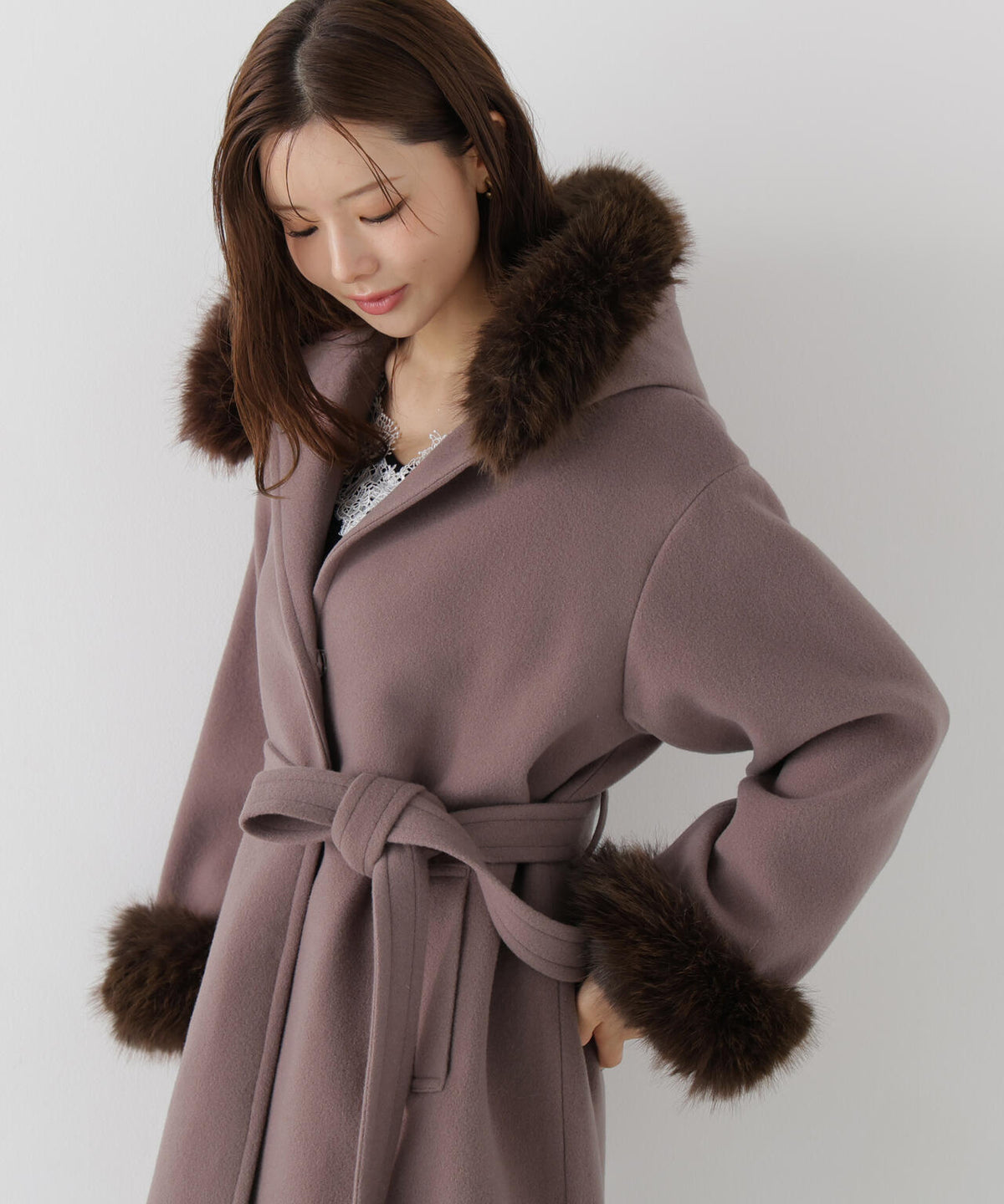 フードフェイクファーミドルコート