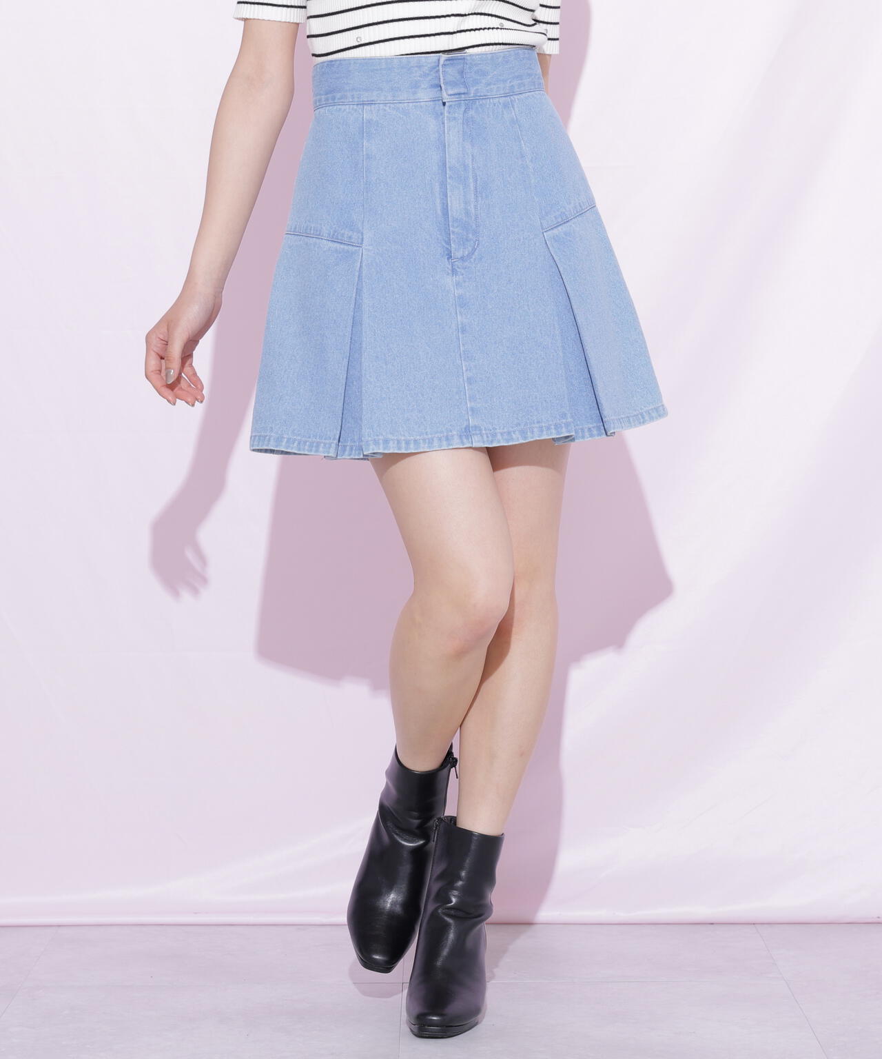 「Dickies × JILL by JILL STUART」別注タックミニスカート