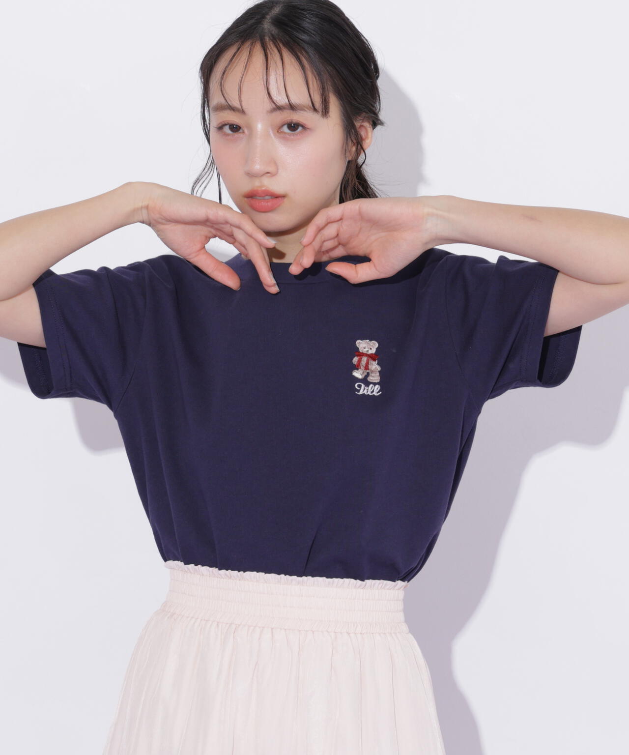 160cm 着用サイズ:FR